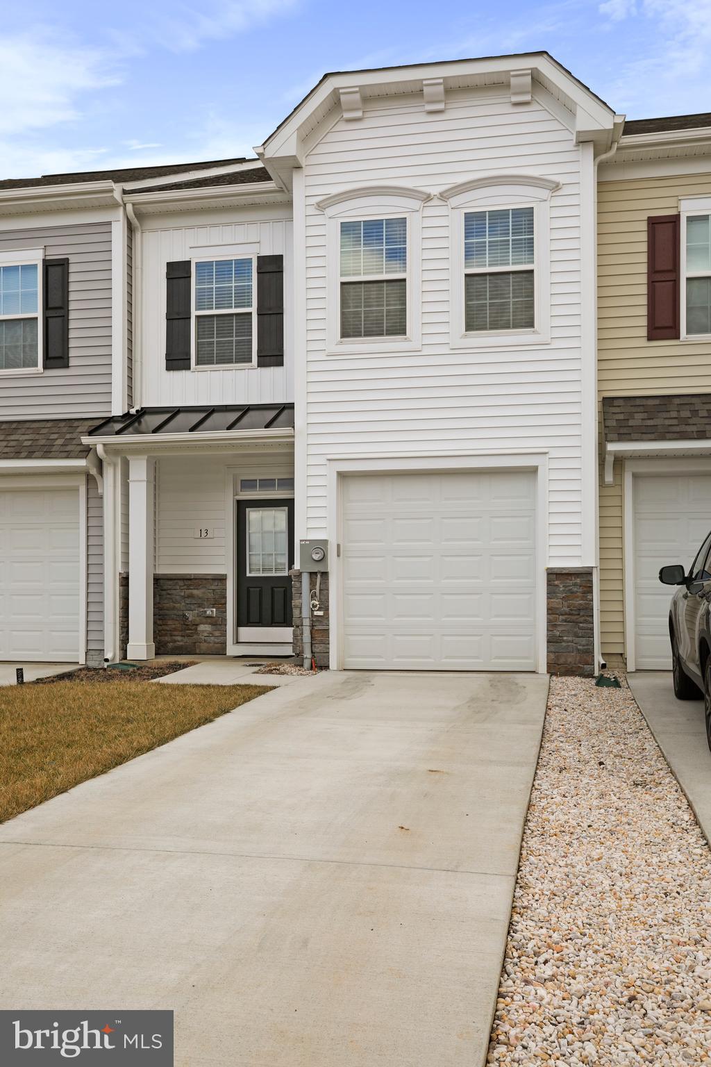 MCCAULEY CROSSING - Residential