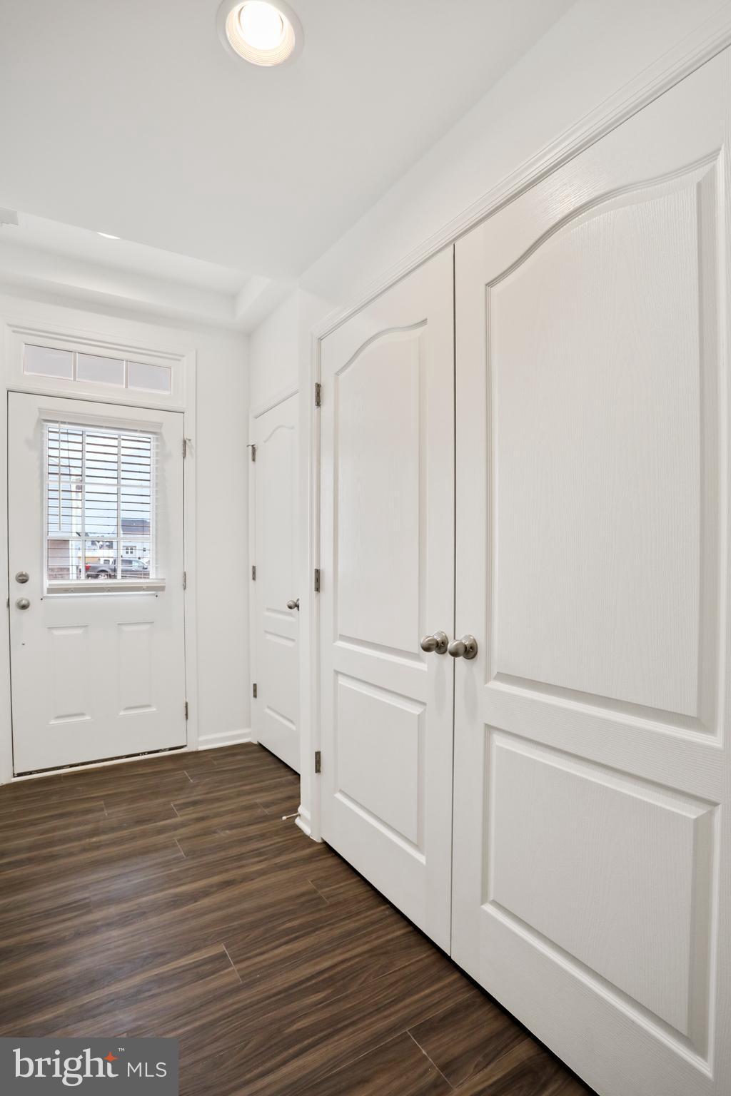 MCCAULEY CROSSING - Residential