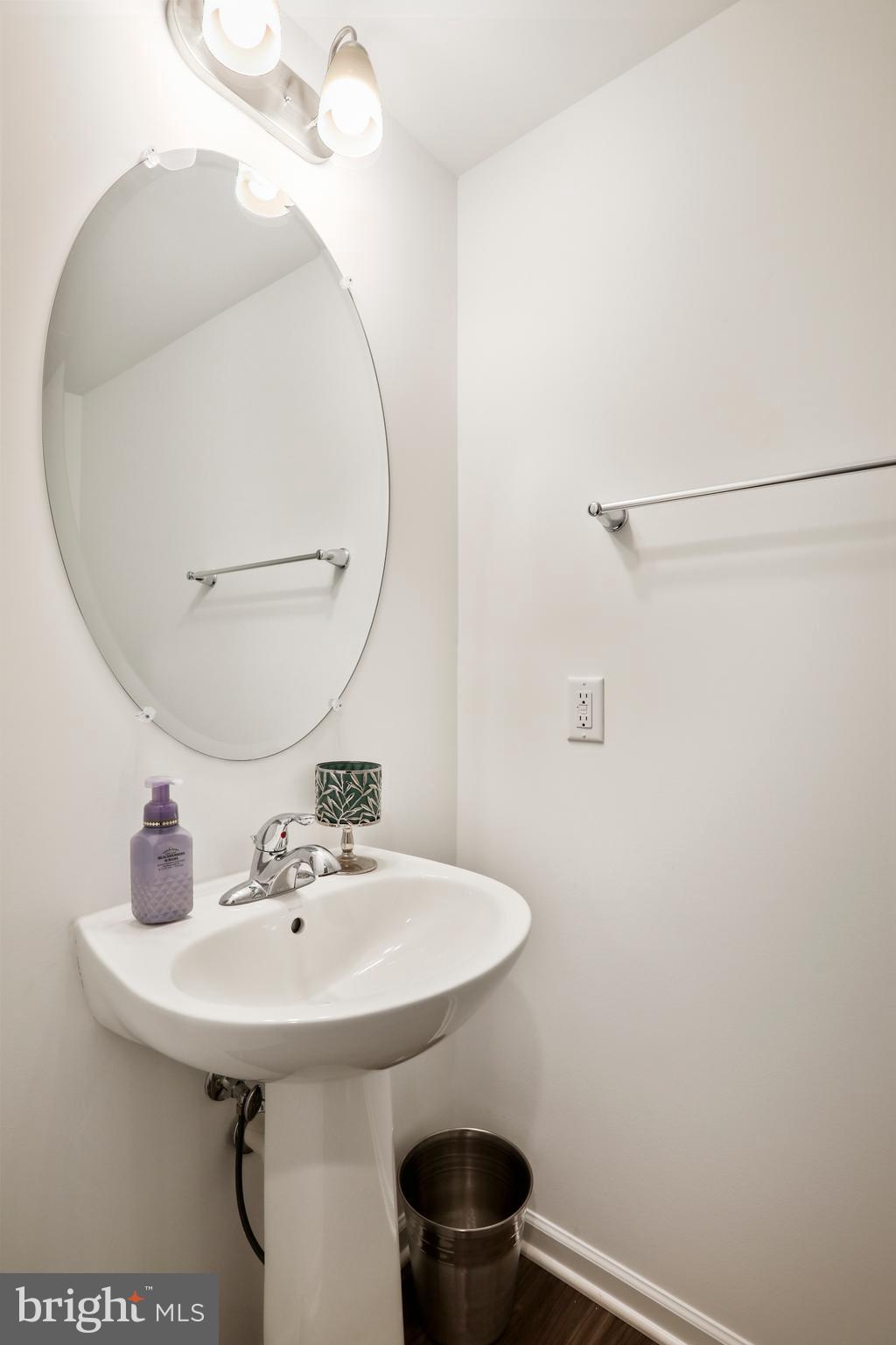 MCCAULEY CROSSING - Residential