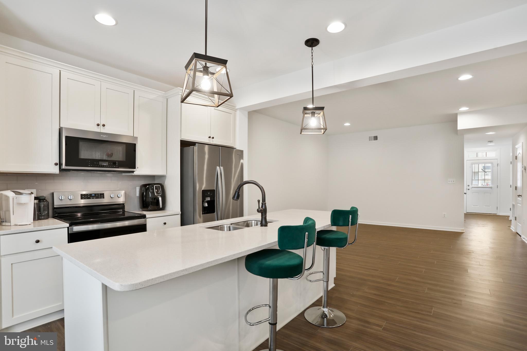 MCCAULEY CROSSING - Residential