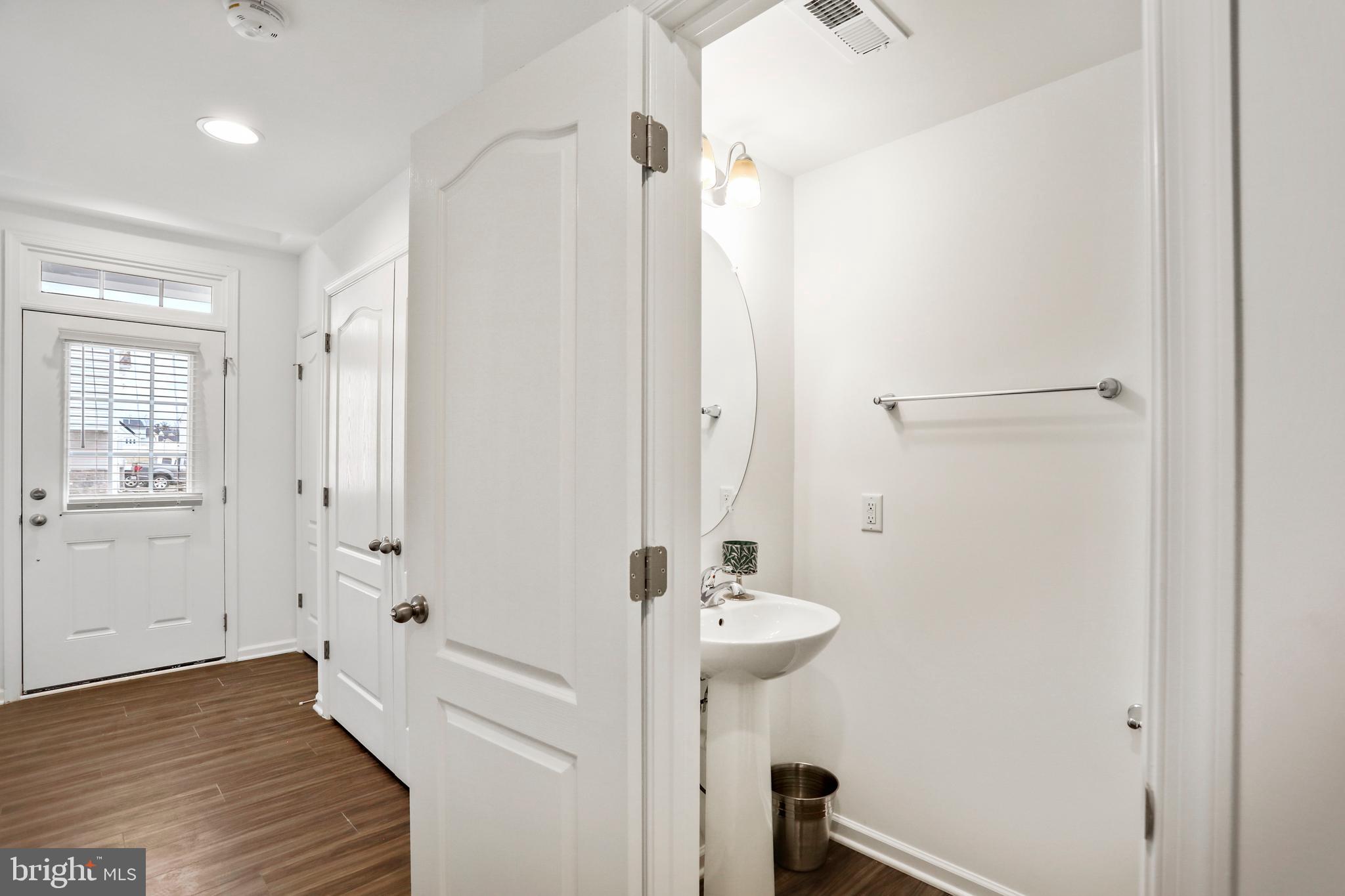 MCCAULEY CROSSING - Residential