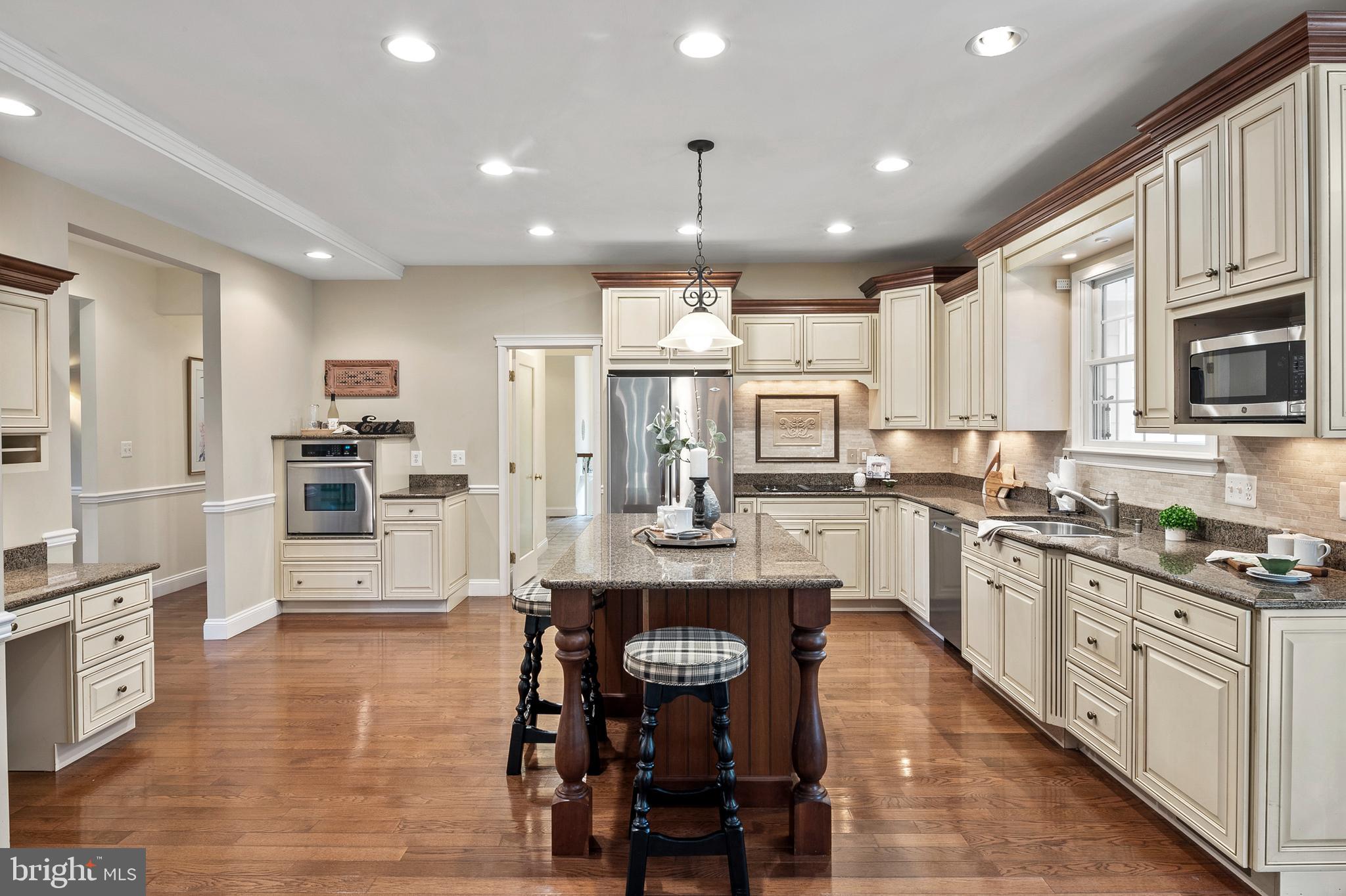 1332 ROSSBACK ROAD