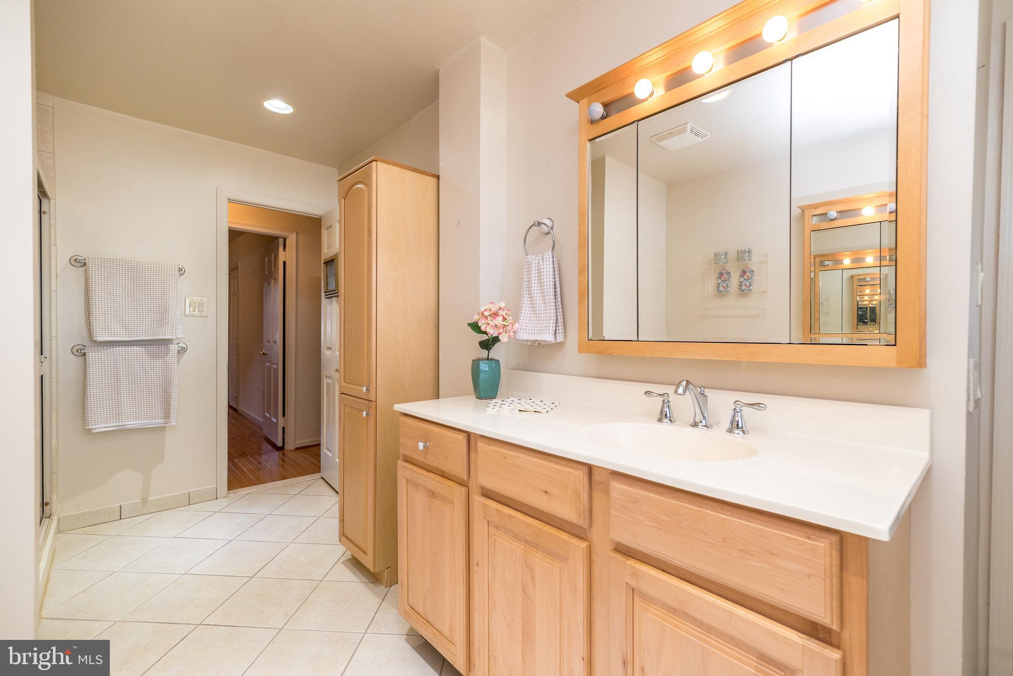 CONSHOHOCKEN - Residential