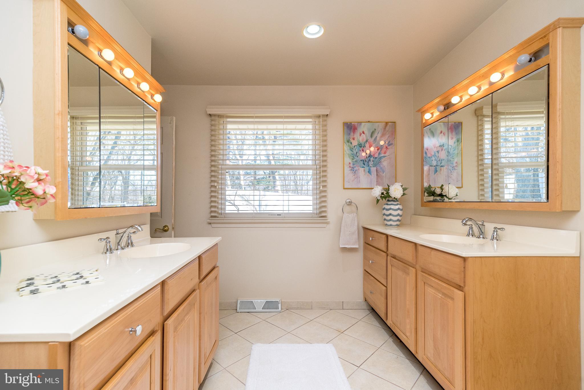 CONSHOHOCKEN - Residential