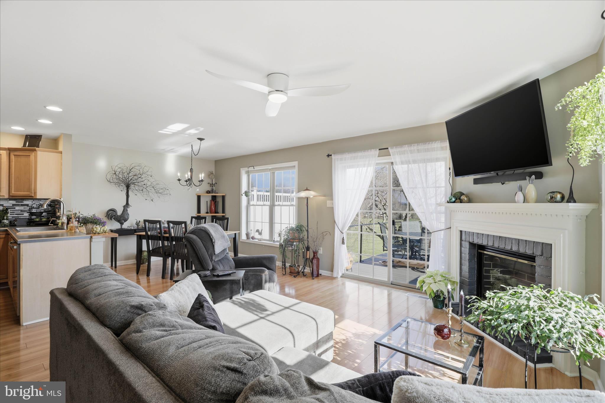 EAGLE VIEW ESTATES - Residential