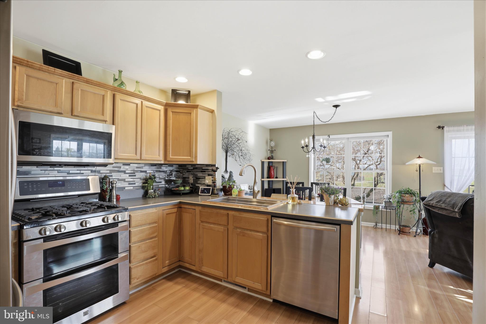 EAGLE VIEW ESTATES - Residential