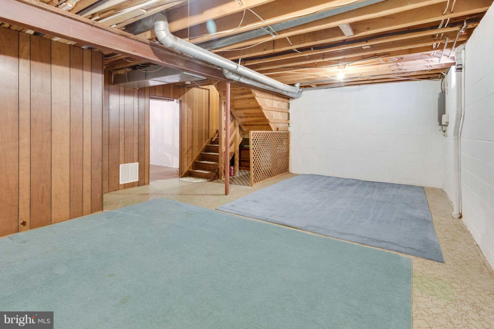 OLD MILL COMMUNITY - Residential