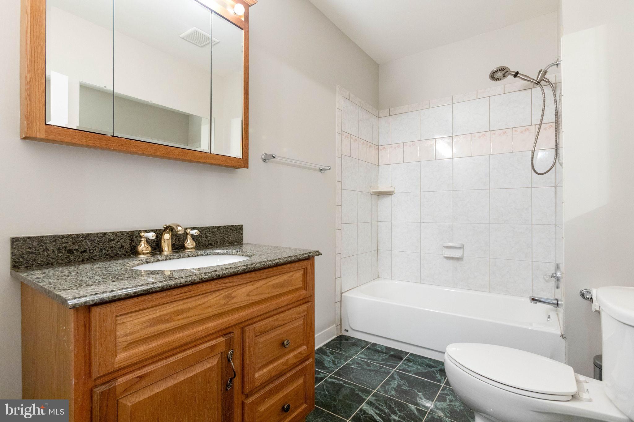 WATERFORD - Residential