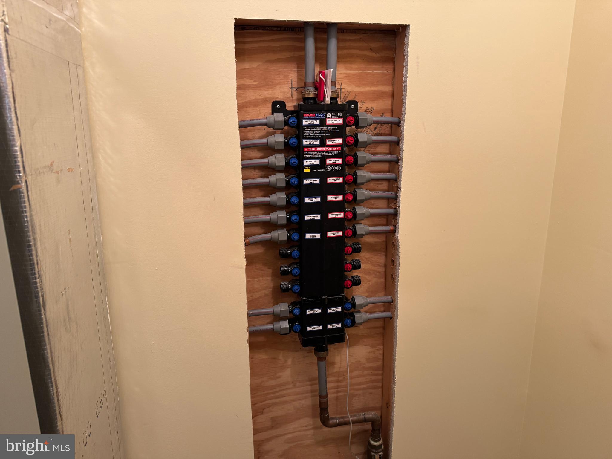 COLD SPRING ESTATES - Residential