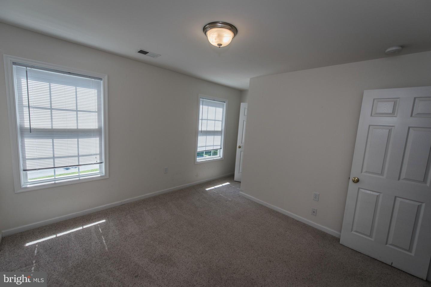 SHANNONDALE - Residential