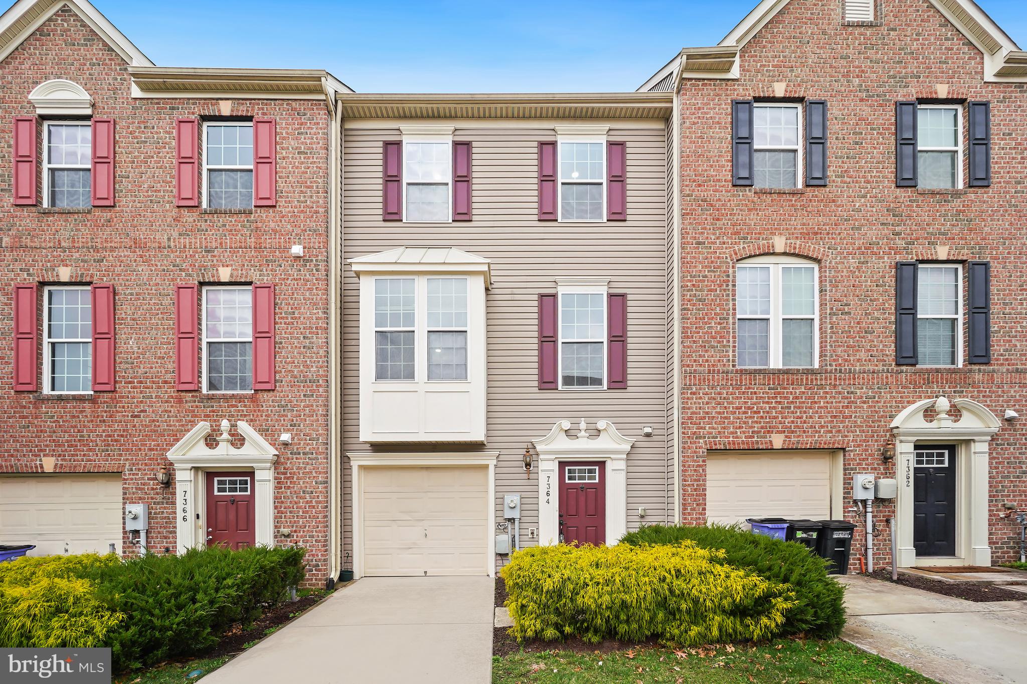 HOWARD SQUARE - Residential