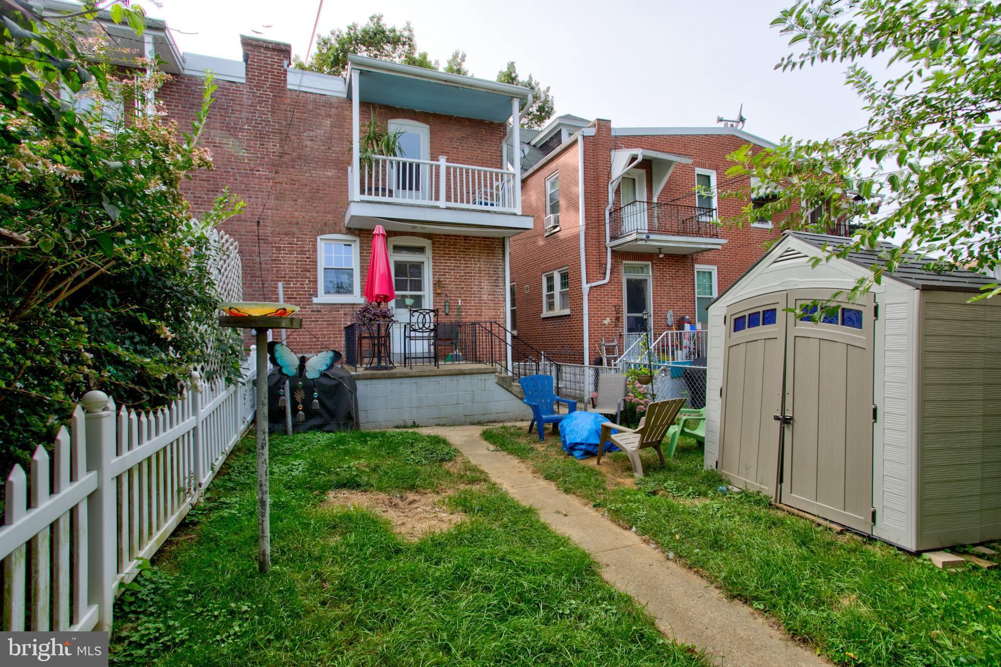 WEST END LANCASTER - Residential