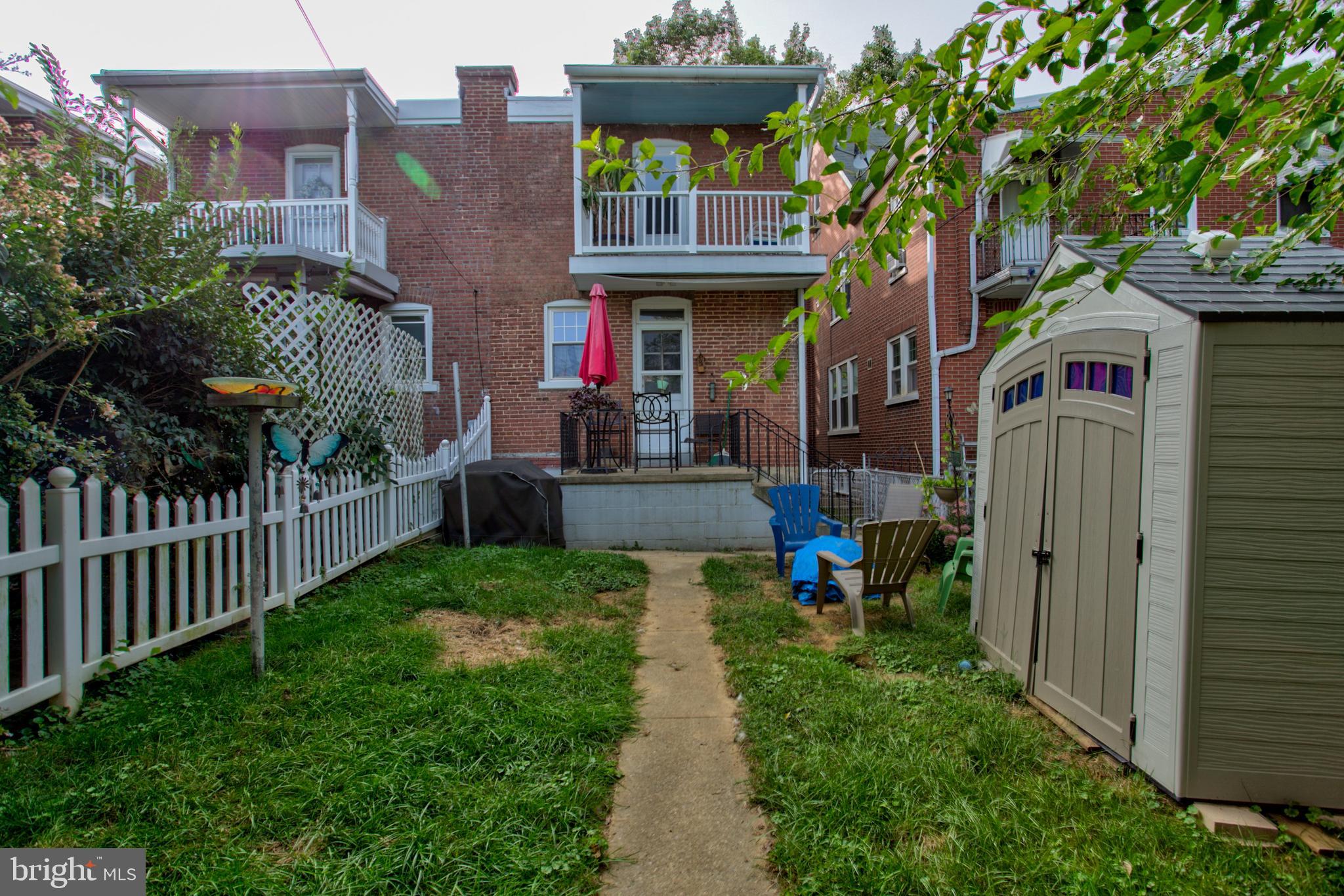 WEST END LANCASTER - Residential