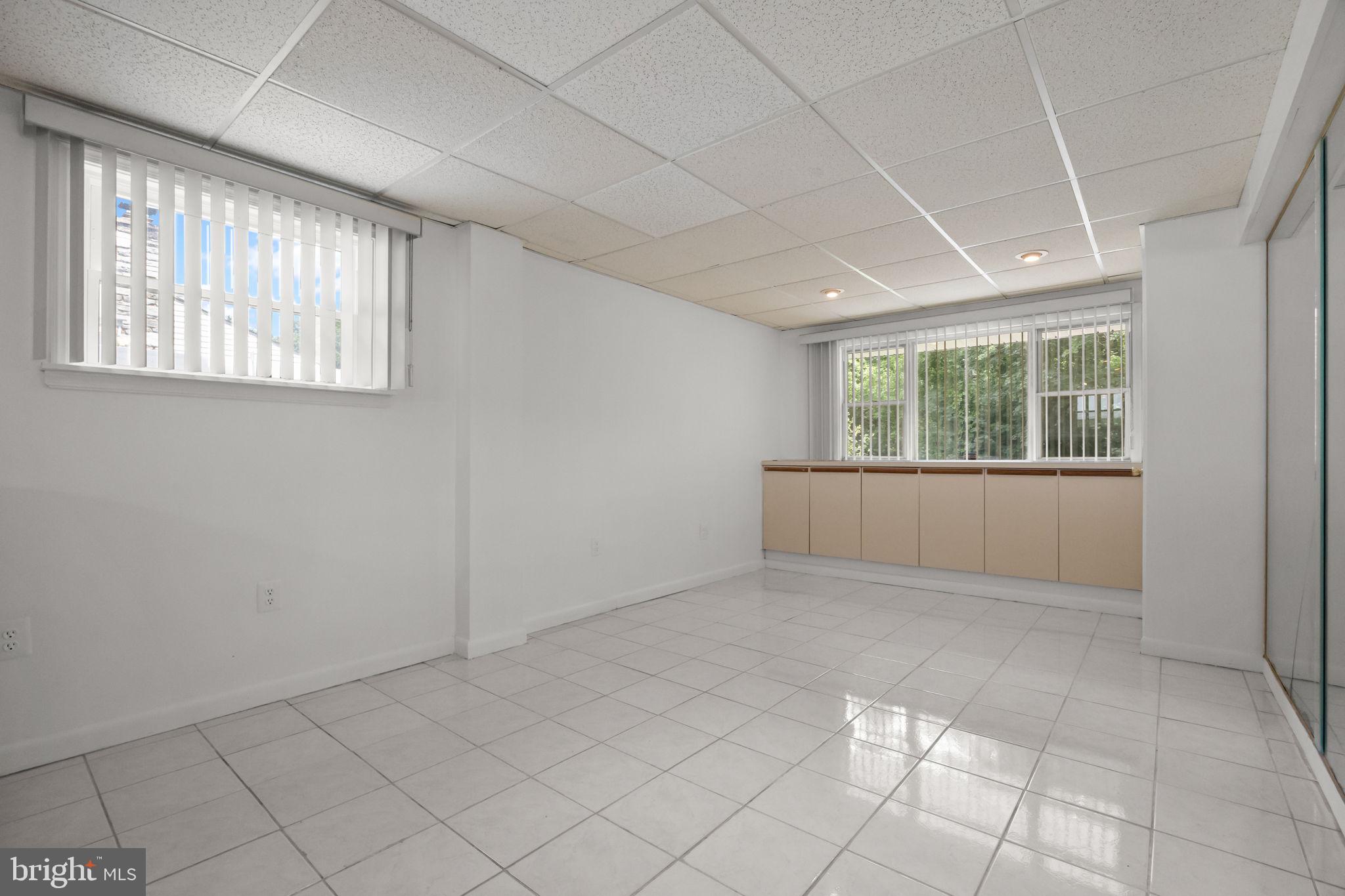 ELKINS PARK - Residential