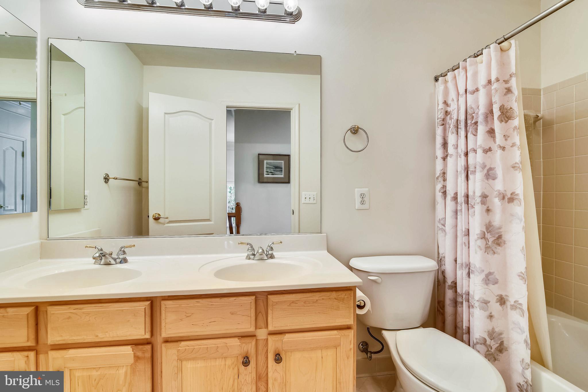 PARKSIDE AT FAIRFAX - Residential