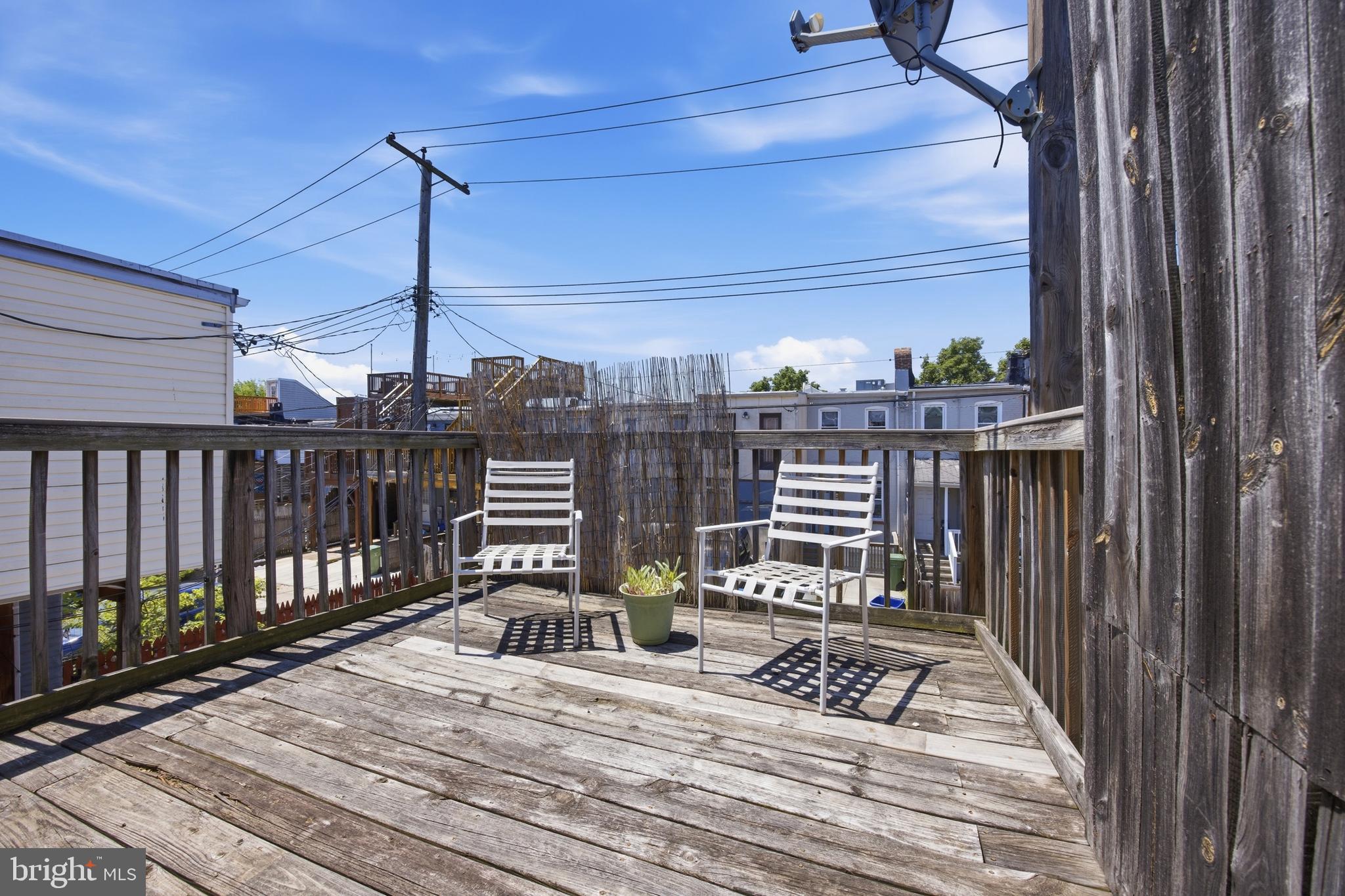 HIGHLANDTOWN - Residential