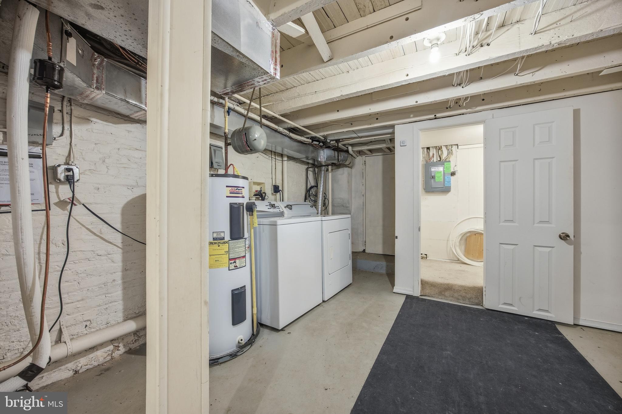 HIGHLANDTOWN - Residential