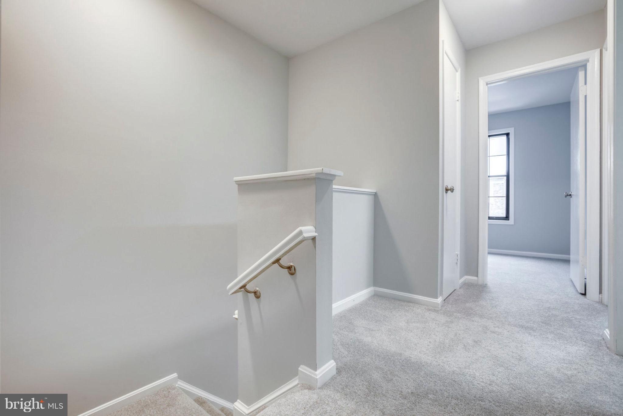 HOLLAND TOWNE - Residential