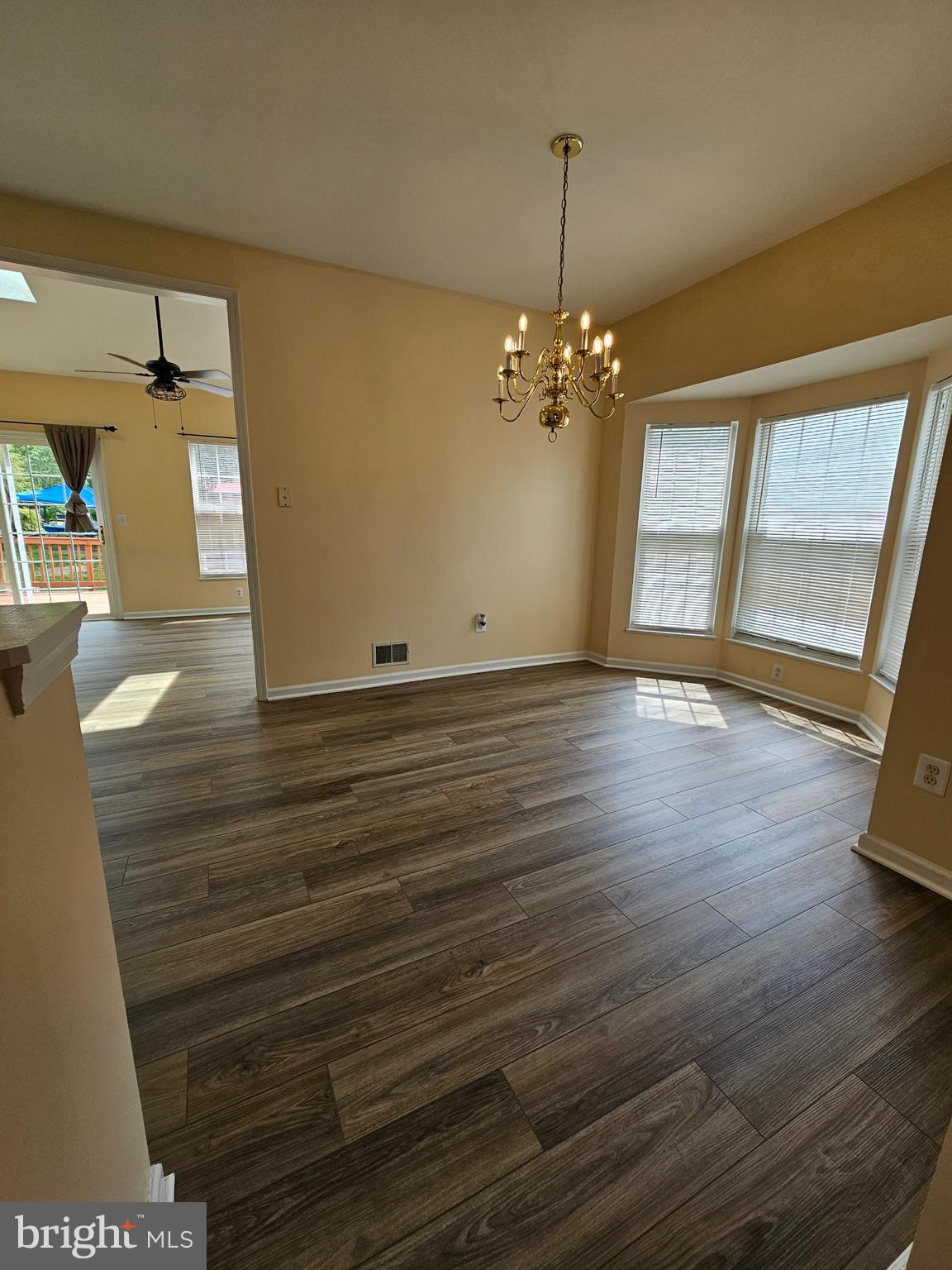 CENTRE RIDGE - Residential Lease