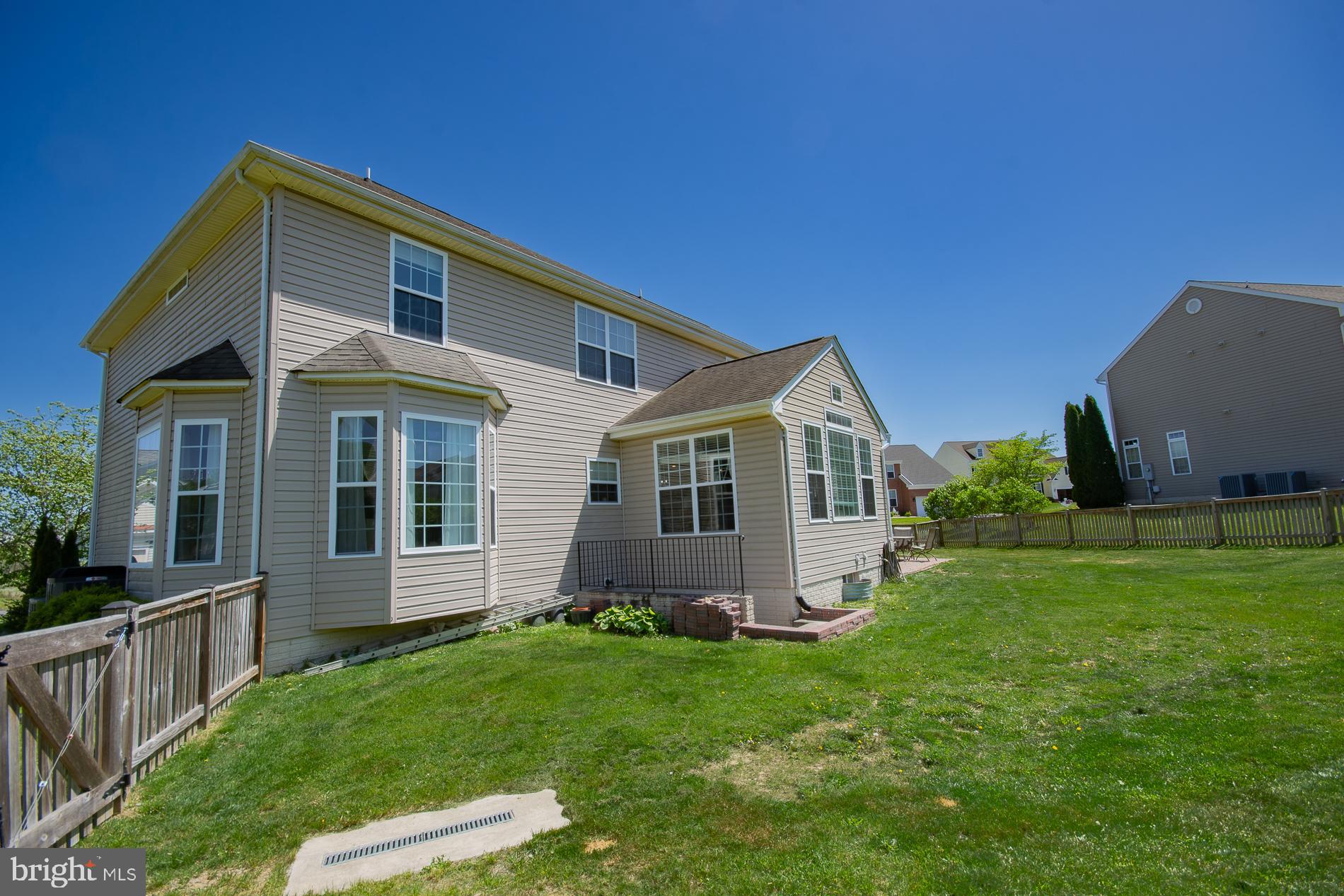 HAMMONDS MILL - Residential