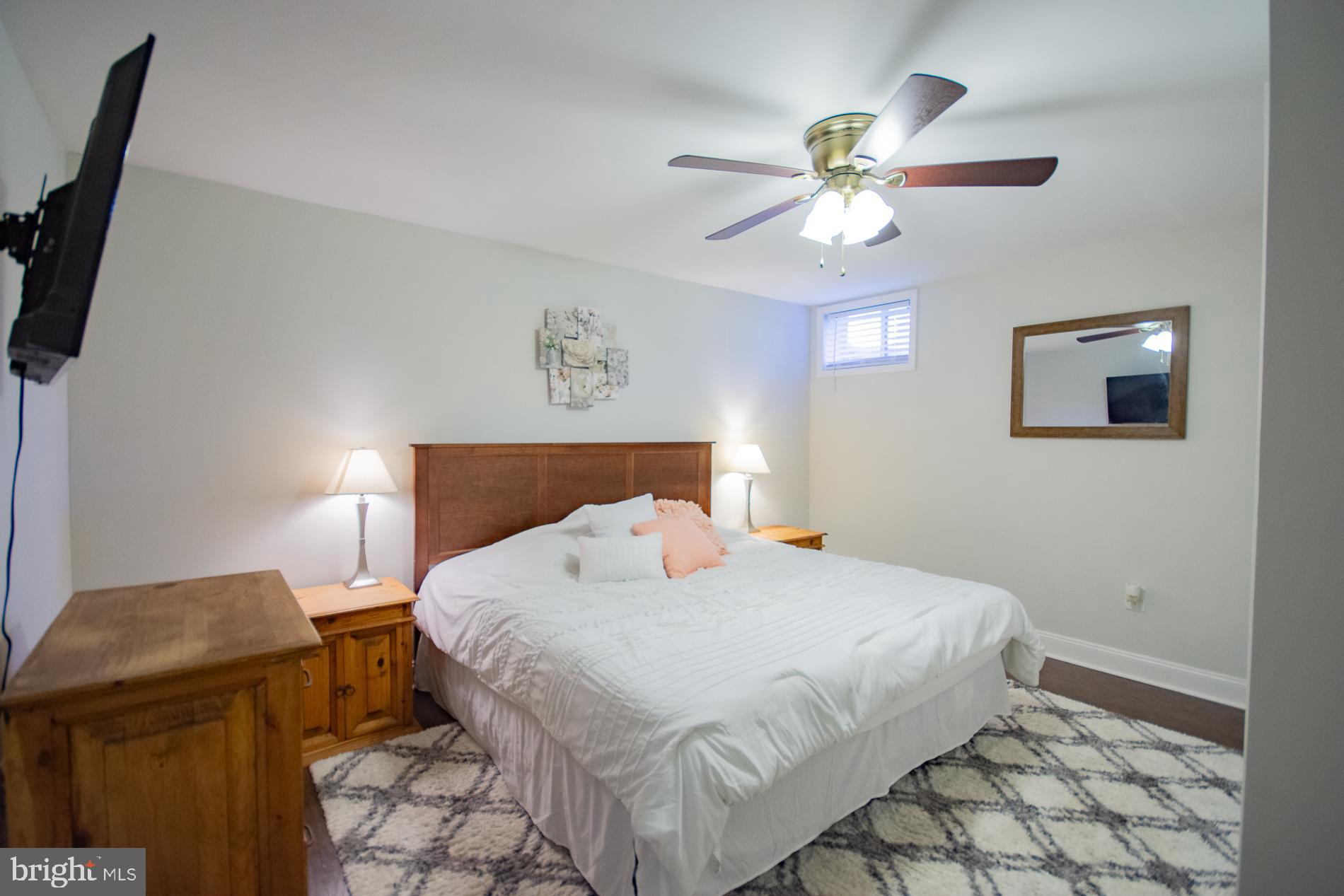 HAMMONDS MILL - Residential