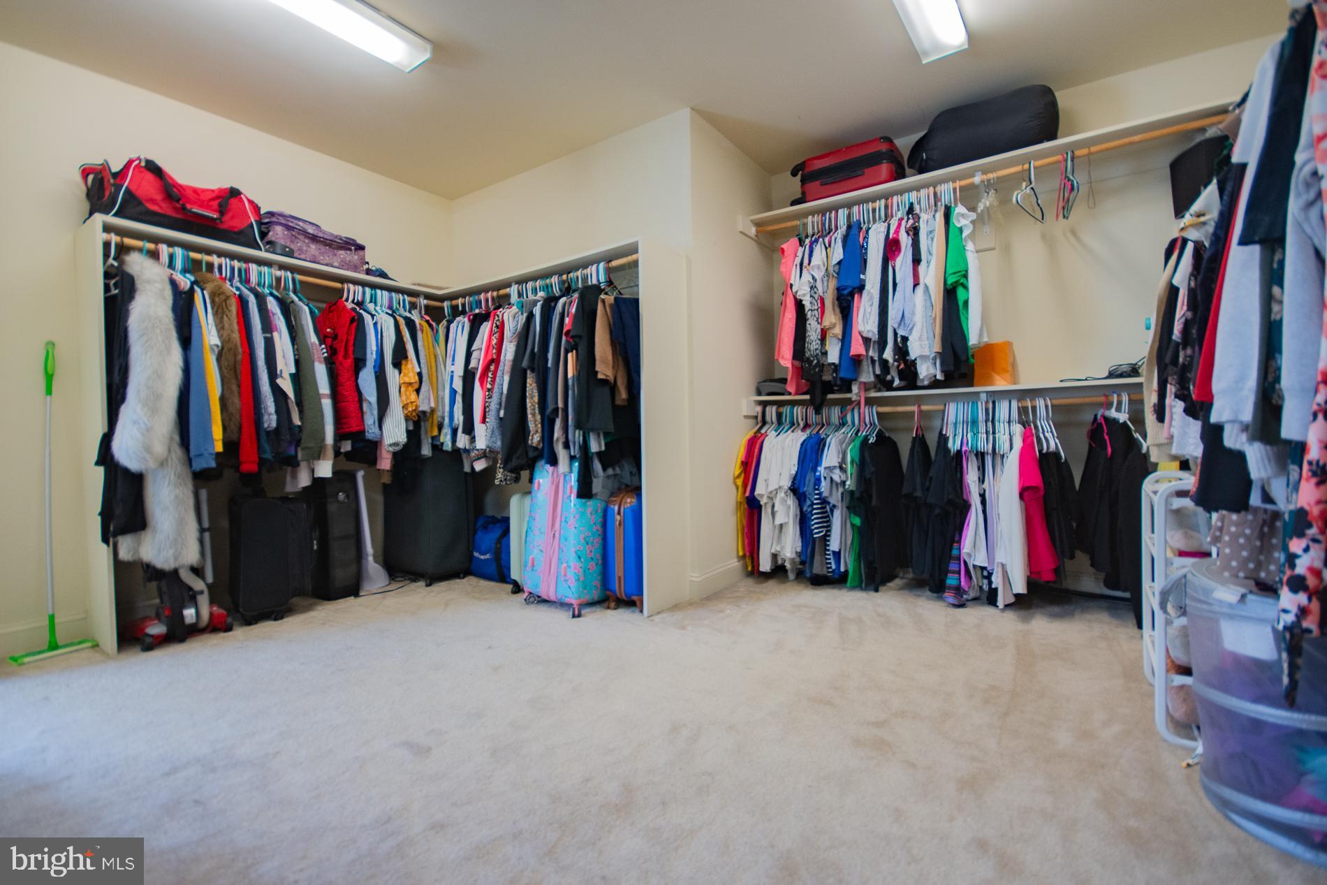 HAMMONDS MILL - Residential