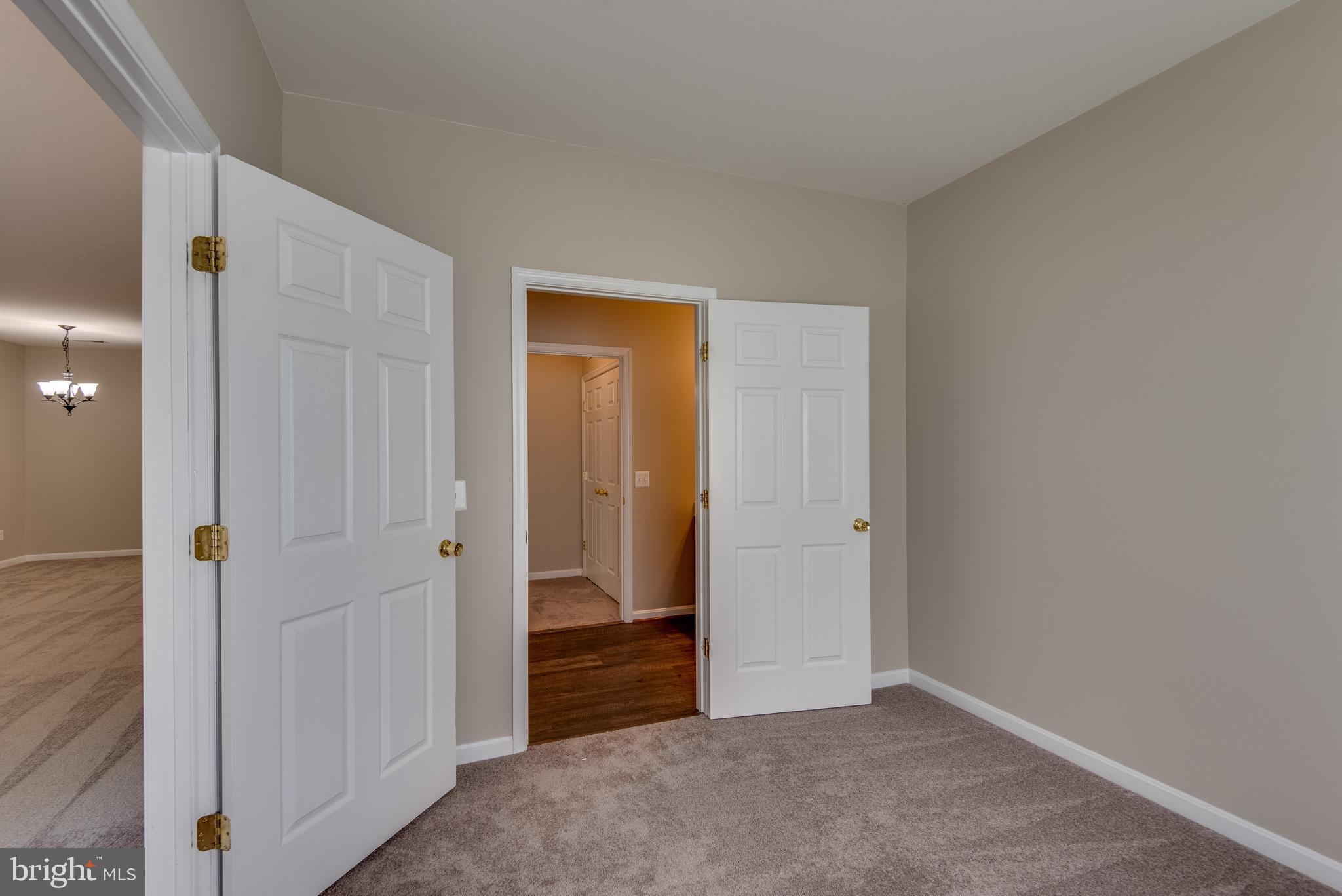 THE RESIDENCES OF WILDEWOOD - Residential