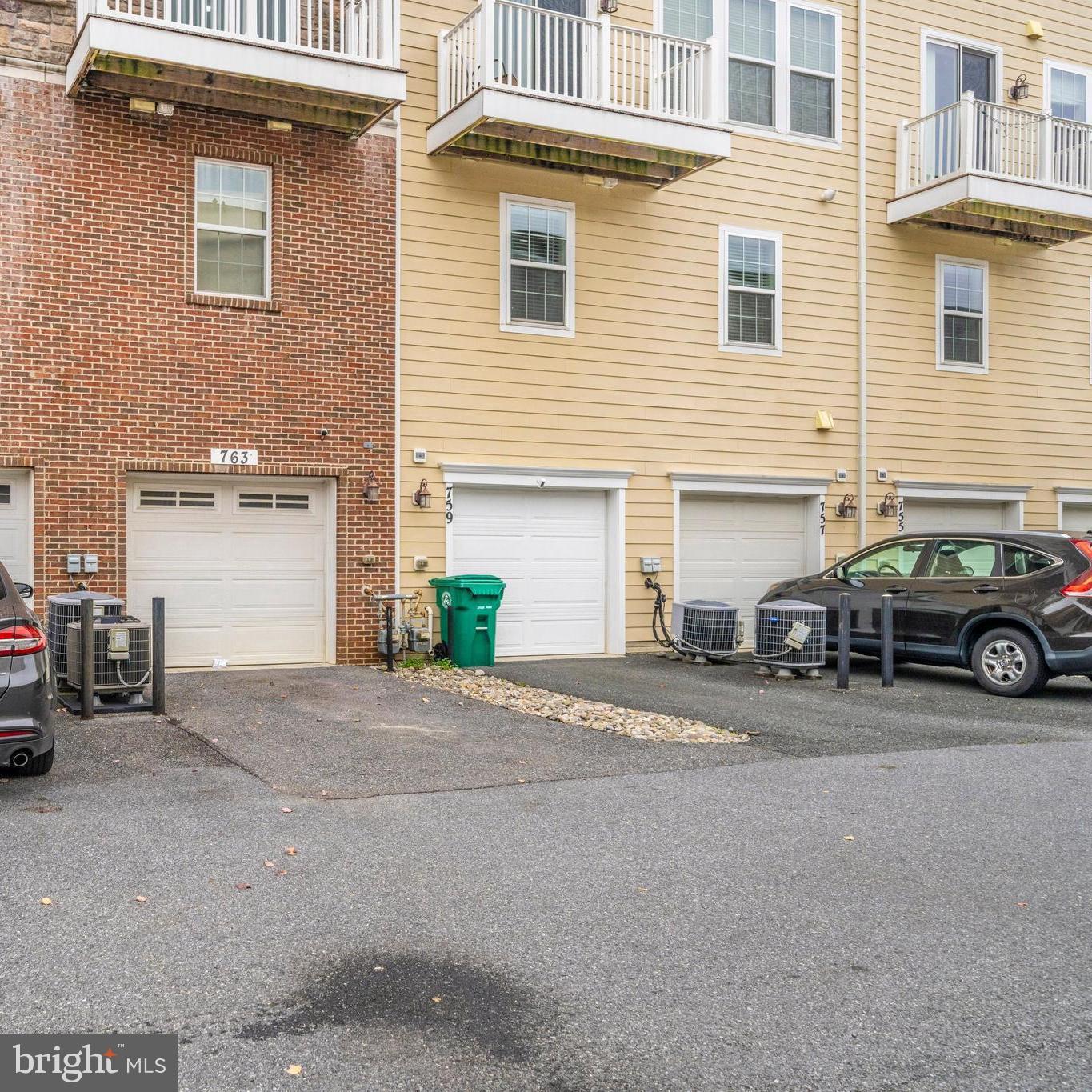 759 COBBLER PLACE 759