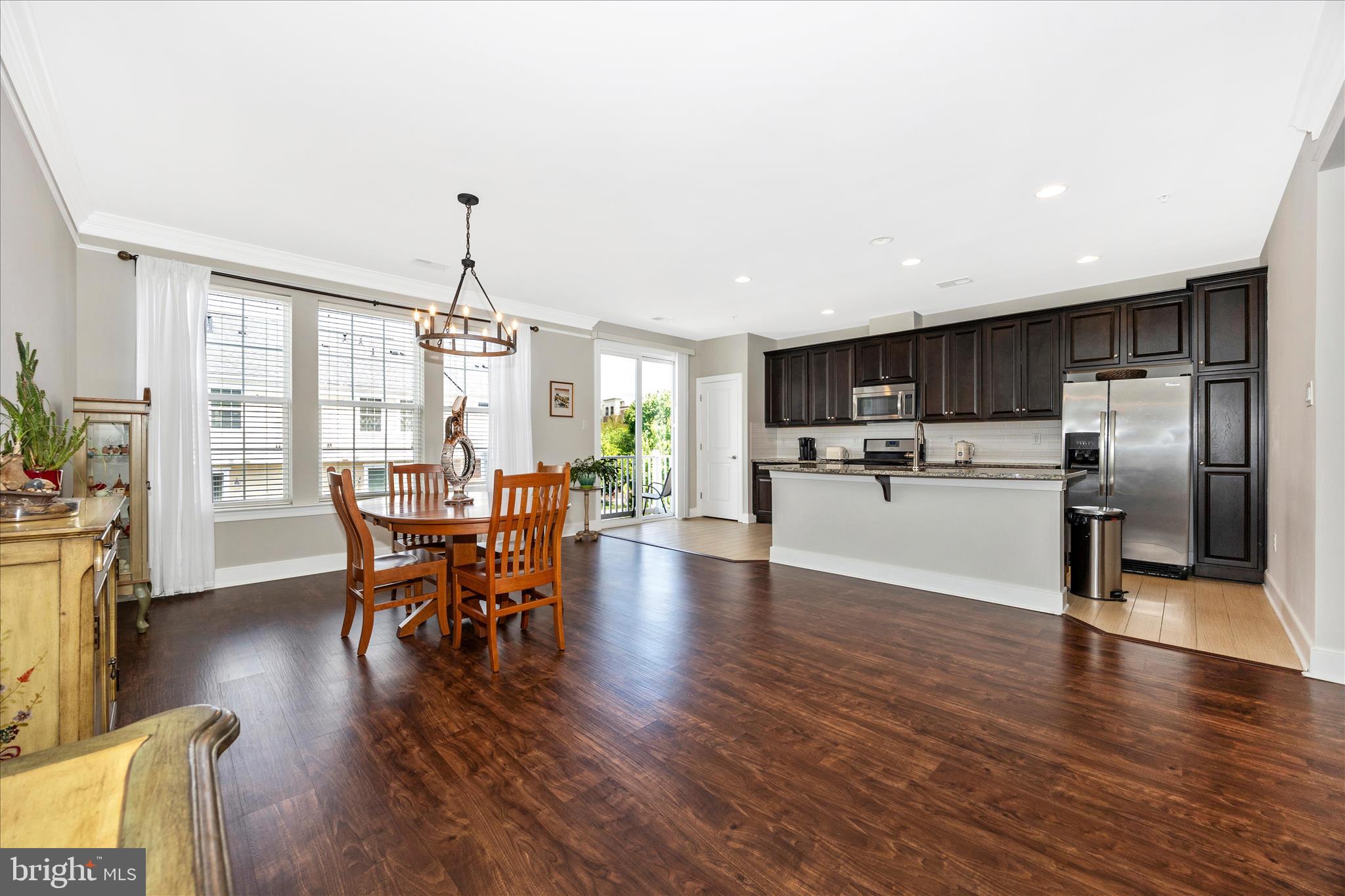SUMMIT HALL RESERVE - Residential