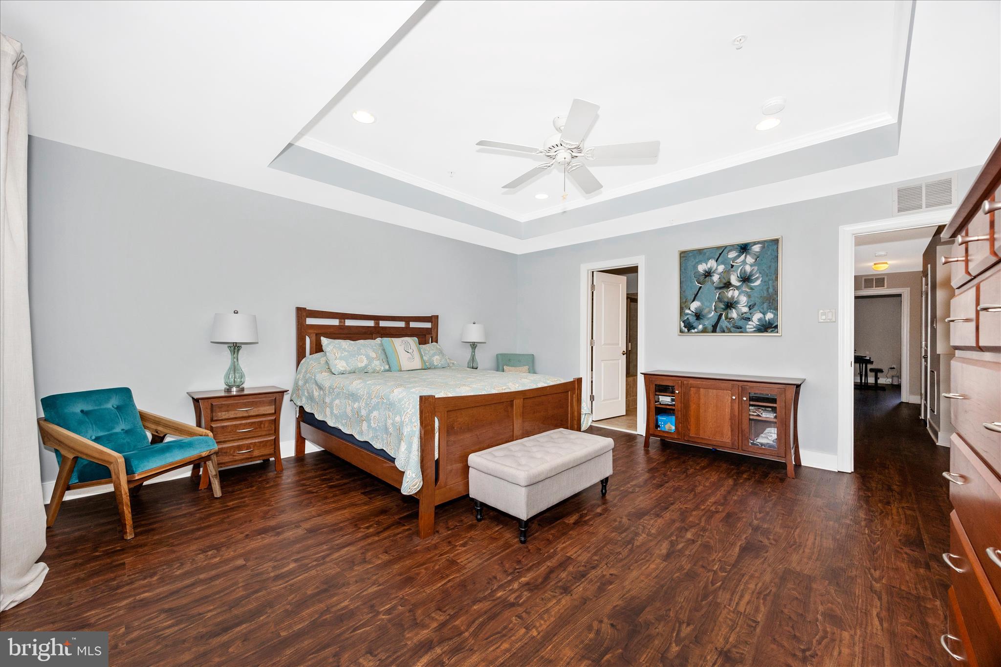 SUMMIT HALL RESERVE - Residential