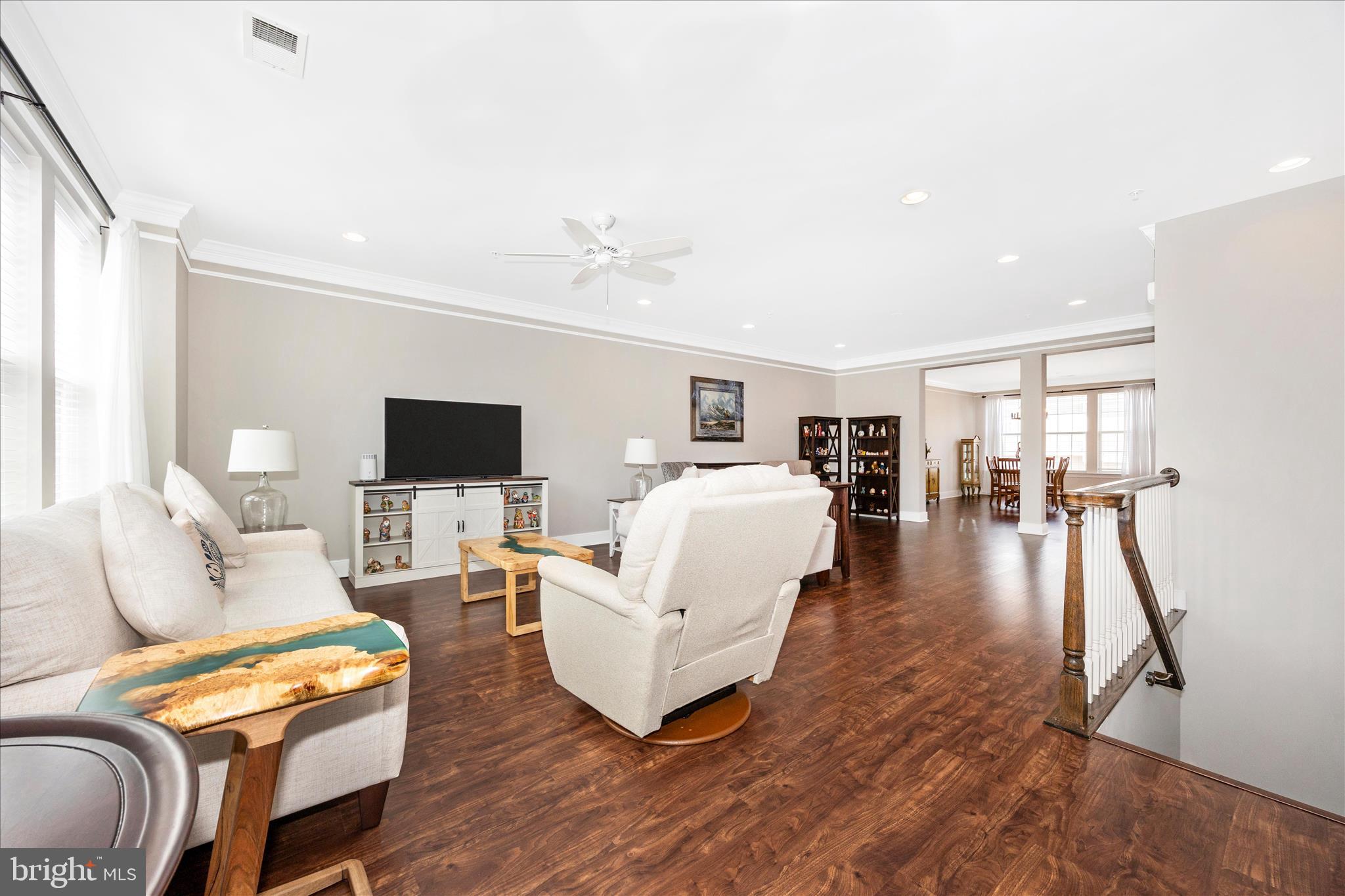 SUMMIT HALL RESERVE - Residential
