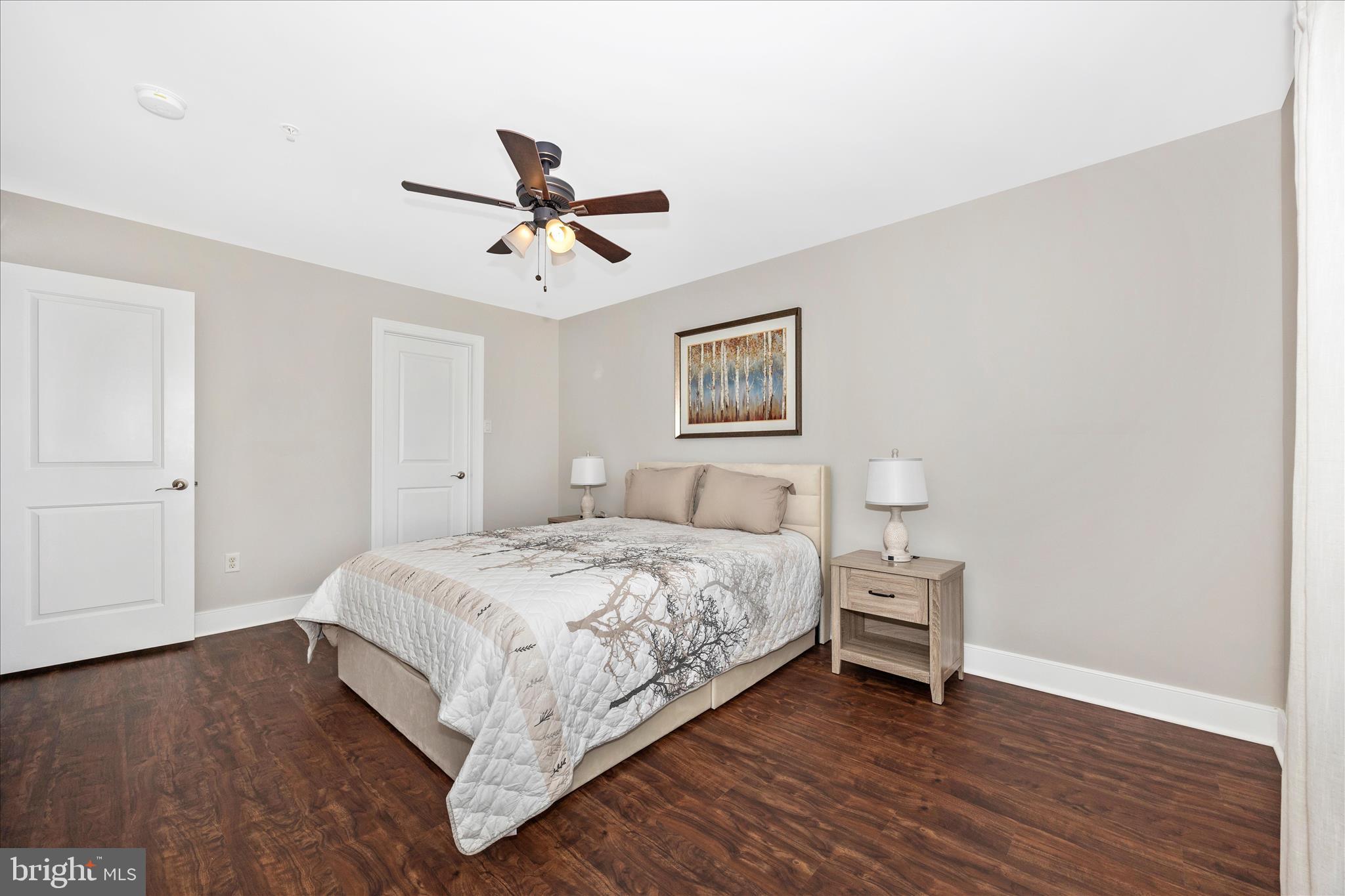 SUMMIT HALL RESERVE - Residential