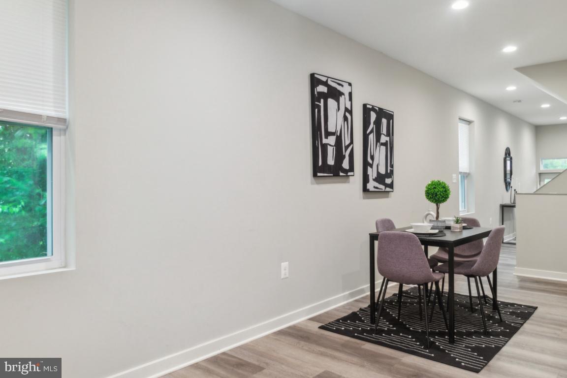 HARWOOD - Residential Lease