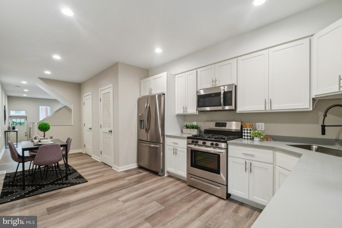 HARWOOD - Residential Lease