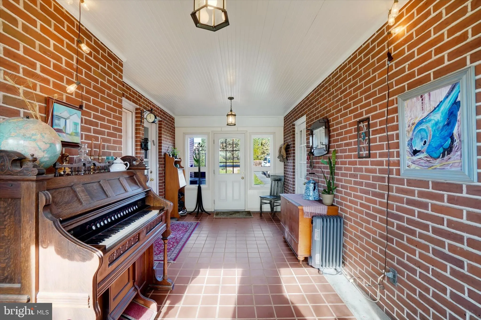 Hellam, Pennsylvania 17406, United States, 3 Bedrooms Bedrooms, ,2 BathroomsBathrooms,Residential,Pending,250060