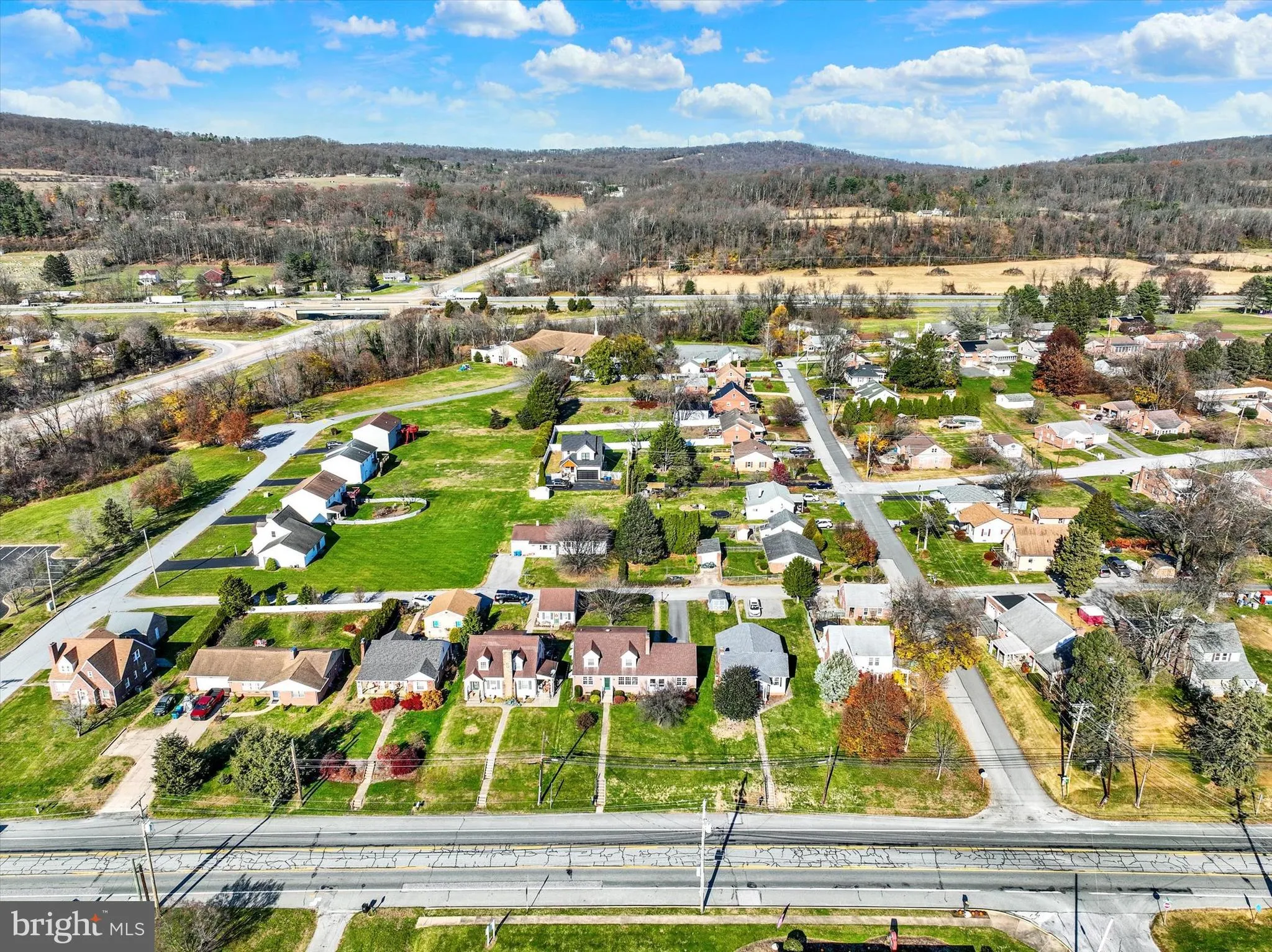 Hellam, Pennsylvania 17406, United States, 3 Bedrooms Bedrooms, ,2 BathroomsBathrooms,Residential,Pending,250060