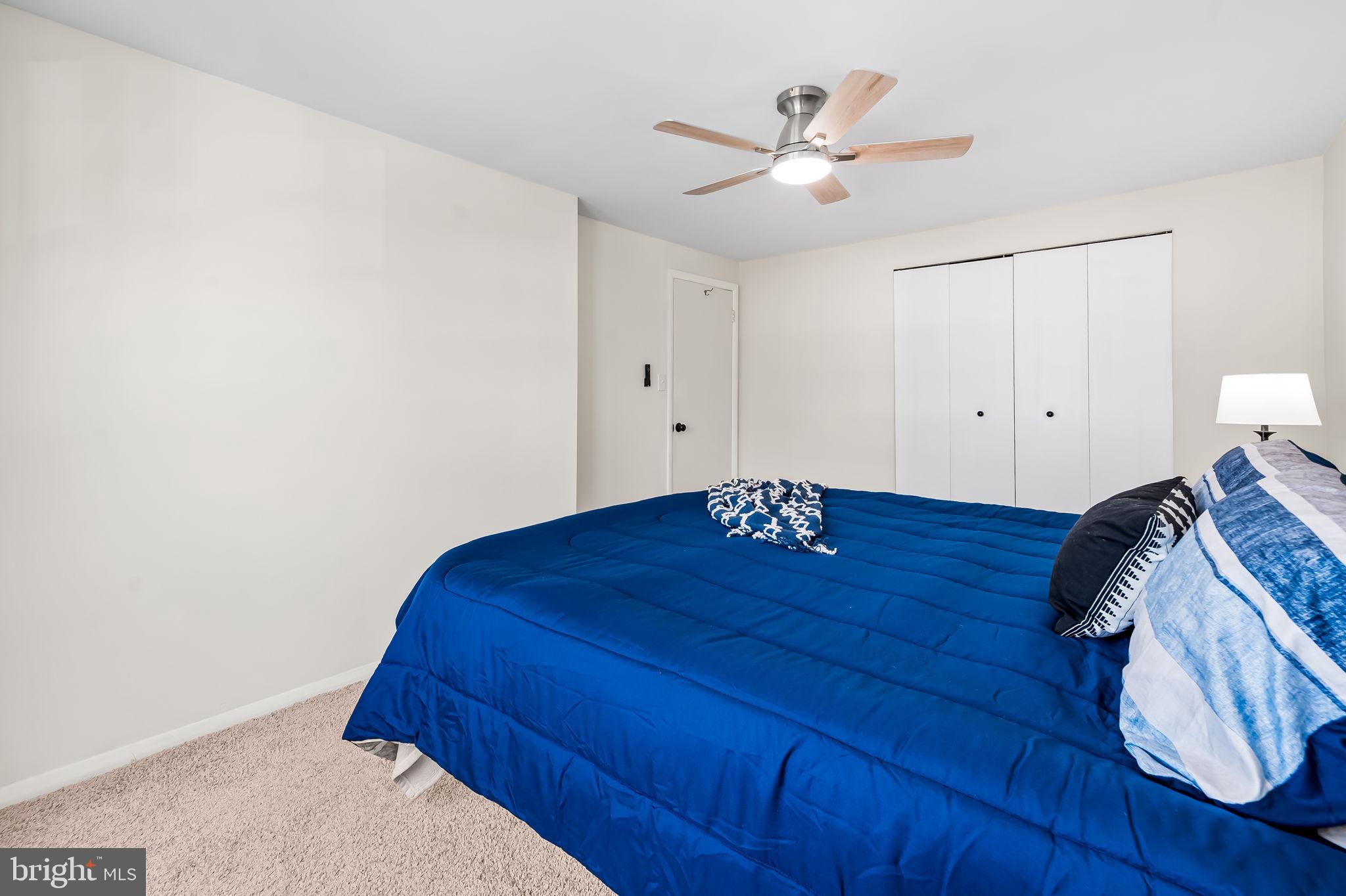 HOLLAND HILL - Residential