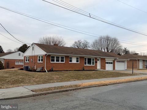 Photo of 702 S 15th Street, LEBANON, PA 17042 (MLS # PALN2024952)