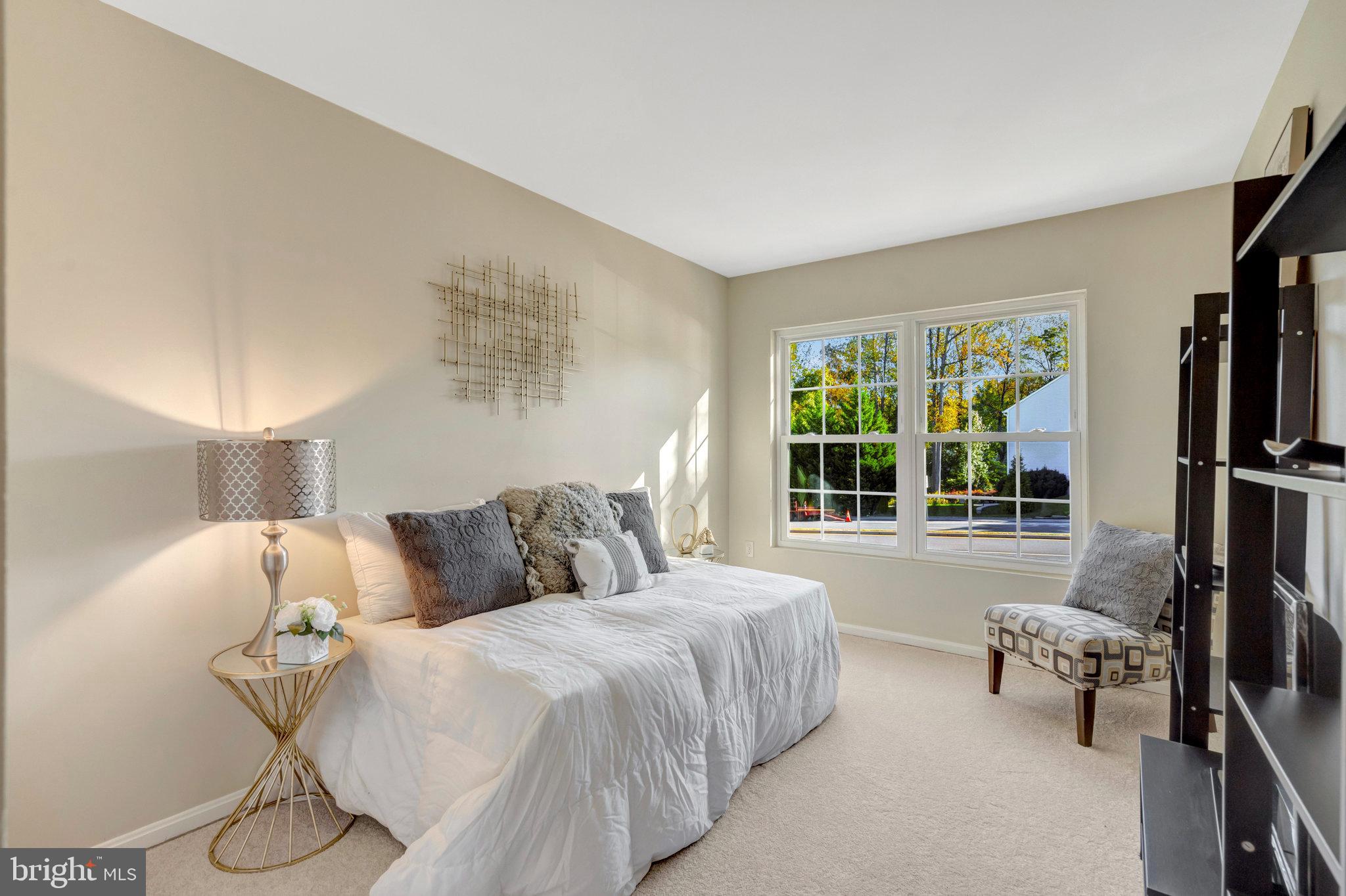 LAKE RIDGE - Residential