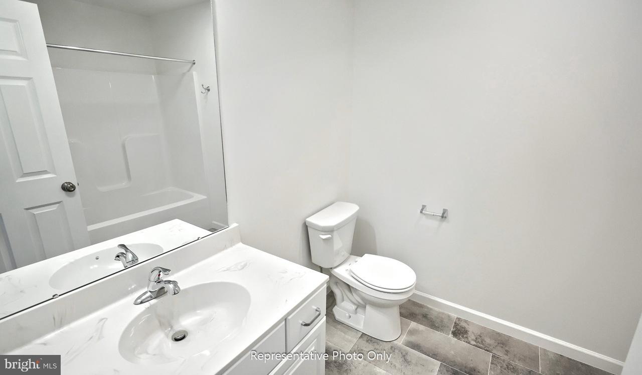 THE TOWNES AT BRIAR CREEK - Residential