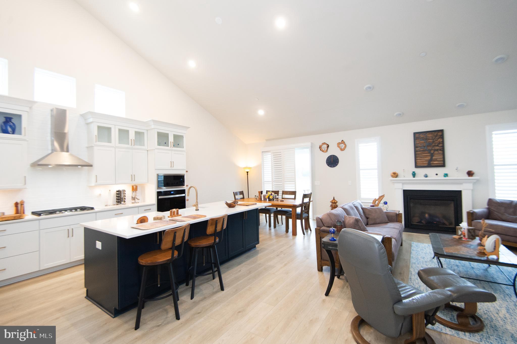 RIVER MARSH - Residential