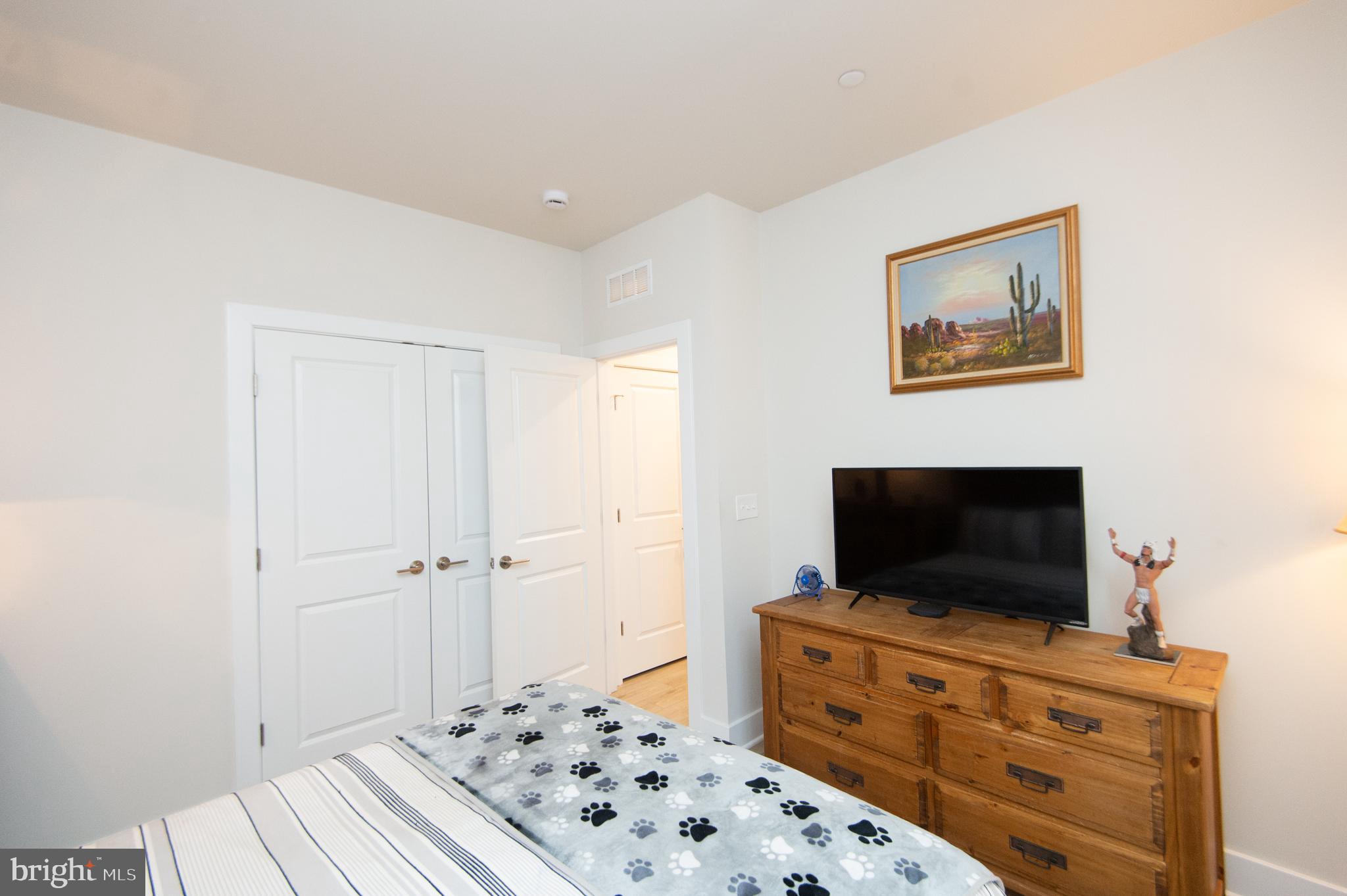 RIVER MARSH - Residential