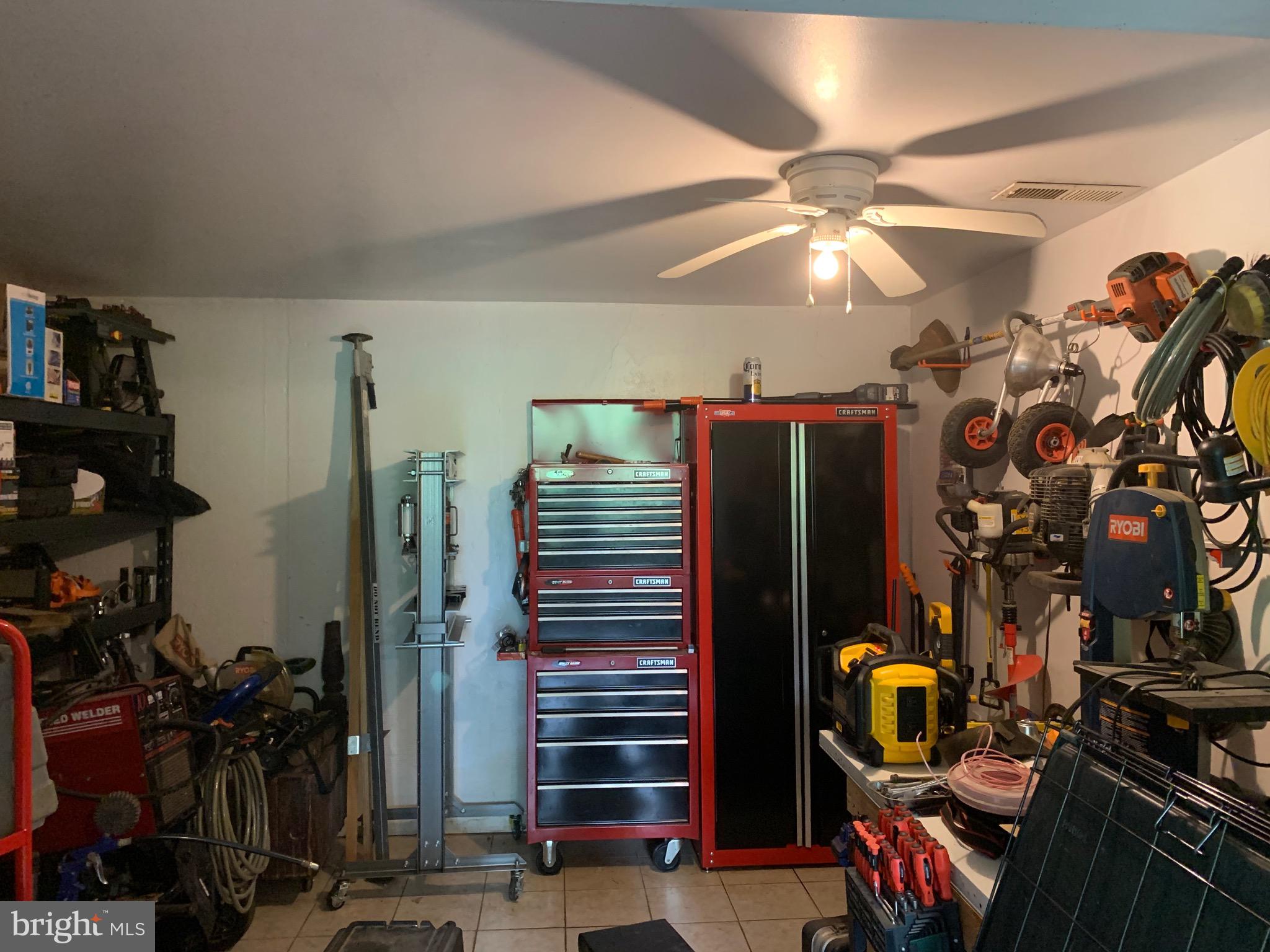 GREENE ACRES - Residential