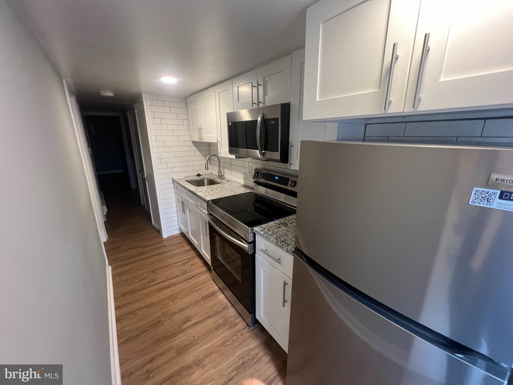 BELLS CORNER - Residential Lease