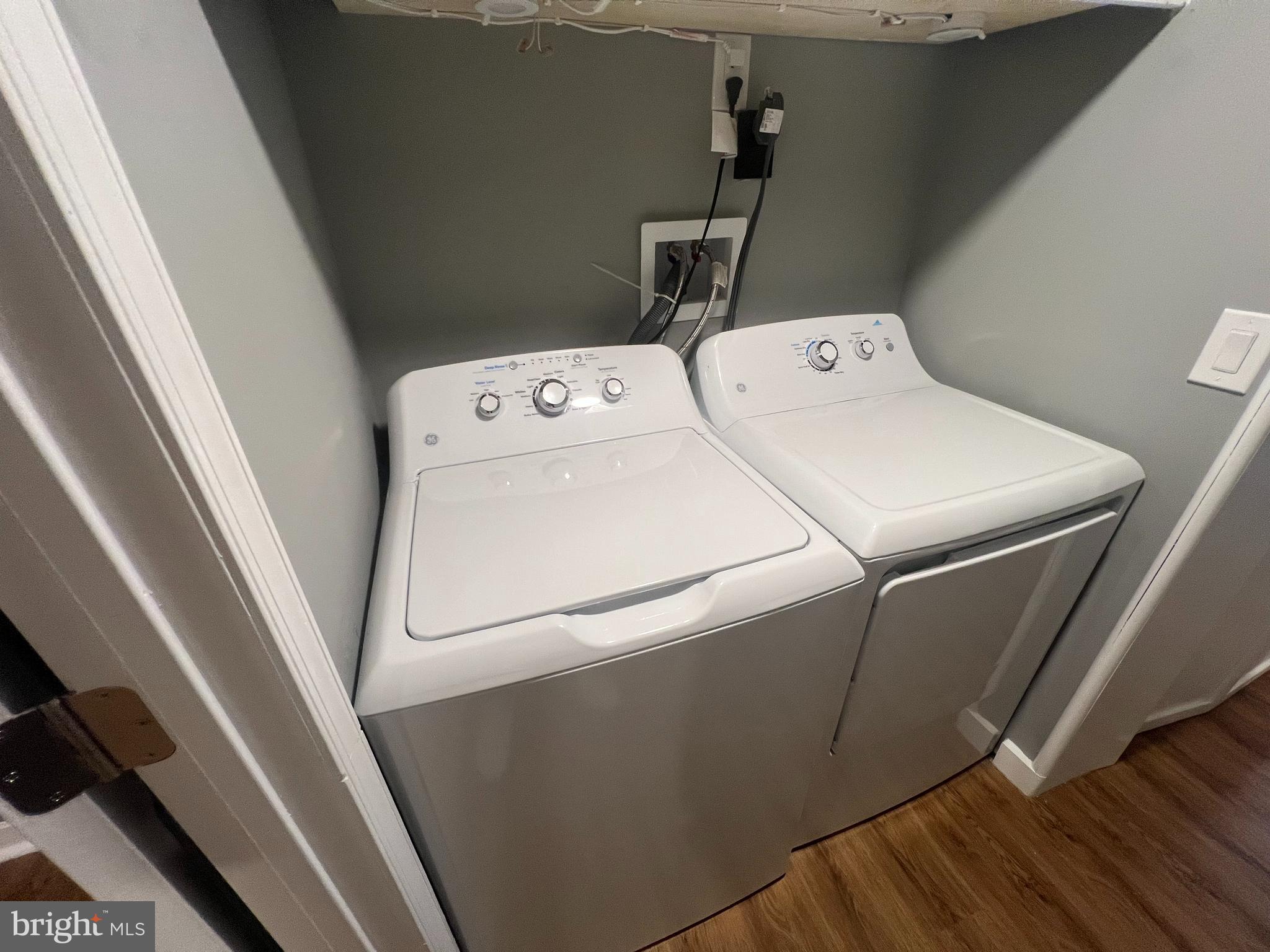 BELLS CORNER - Residential Lease