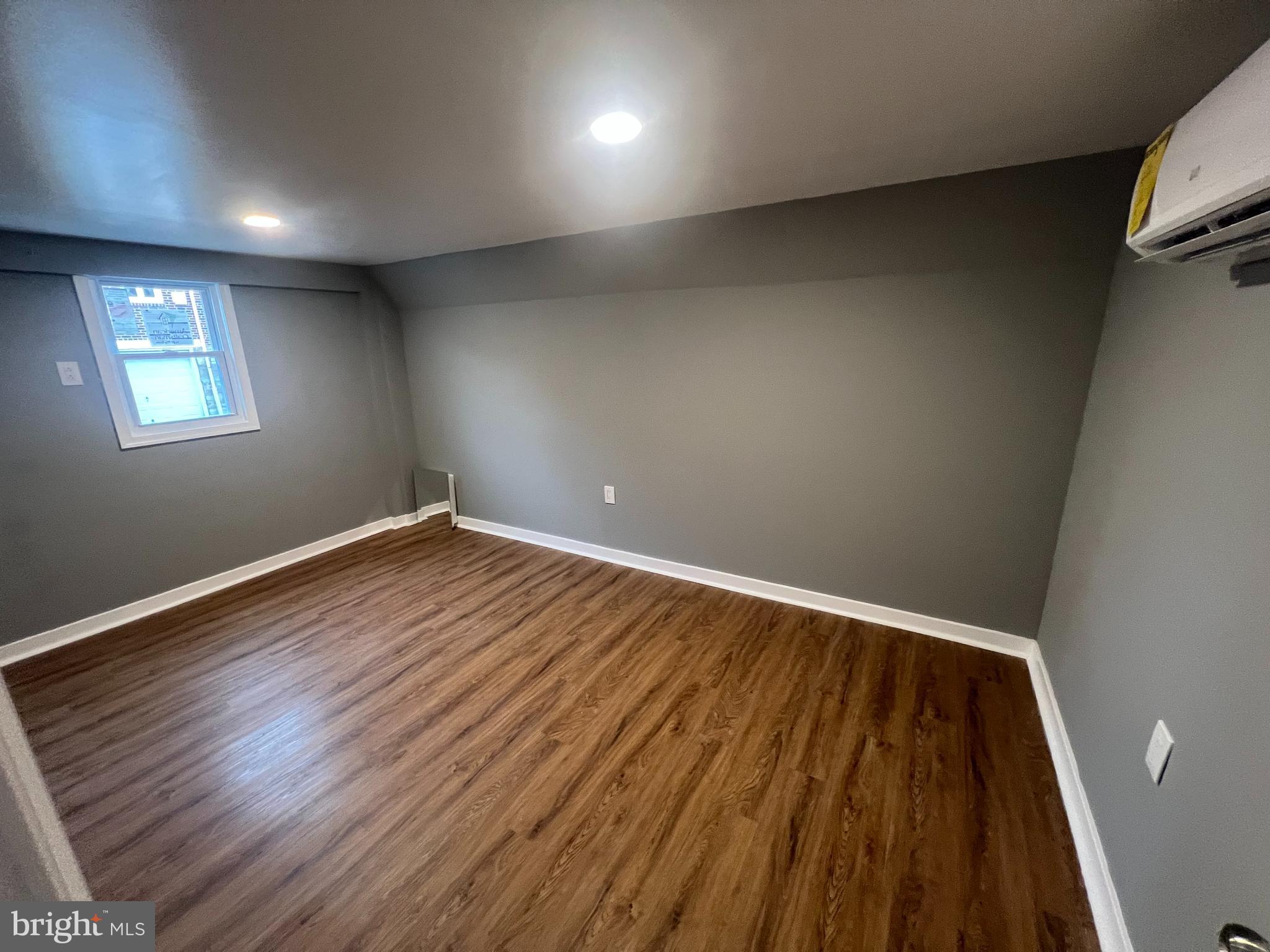 BELLS CORNER - Residential Lease