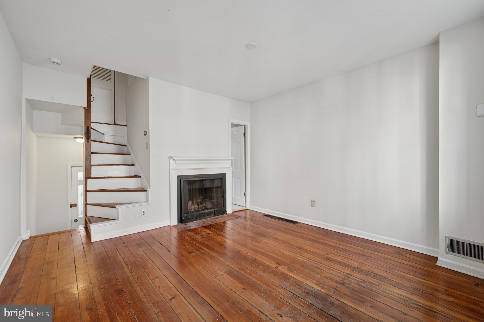 WASHINGTON SQ WEST - Residential