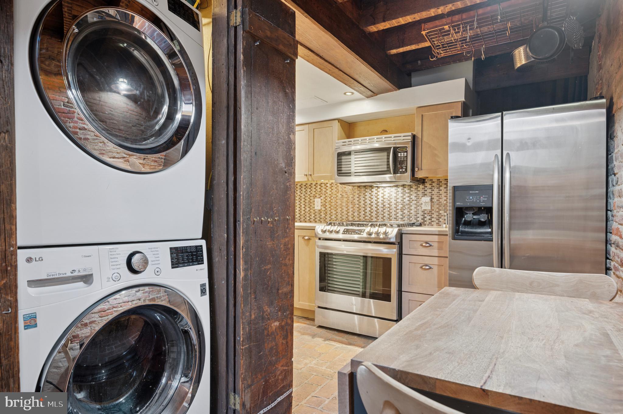 WASHINGTON SQ WEST - Residential