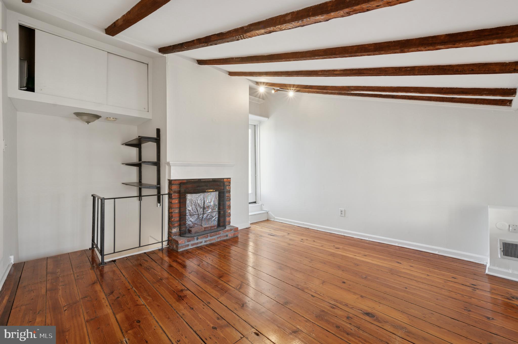 WASHINGTON SQ WEST - Residential