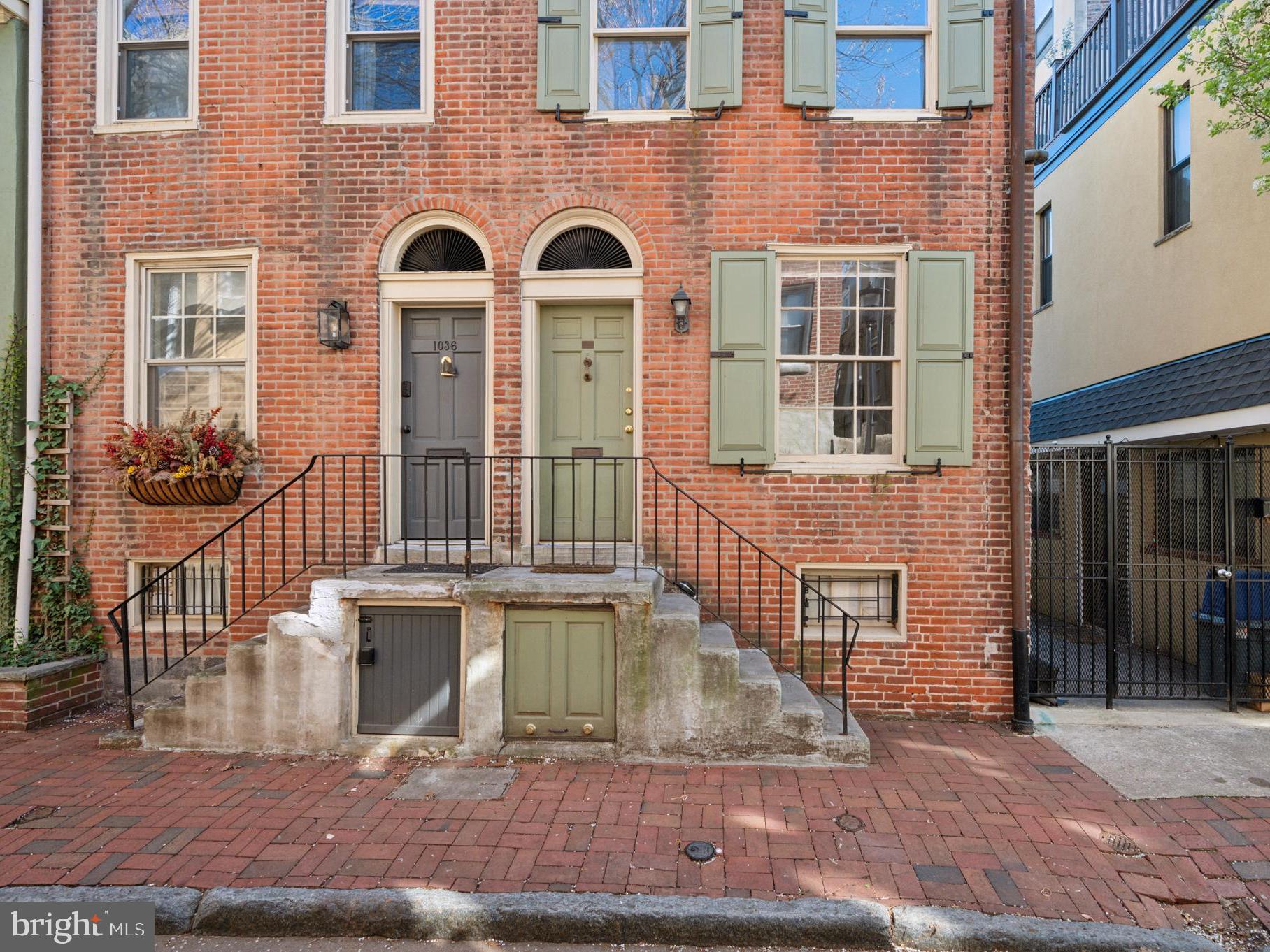 WASHINGTON SQ WEST - Residential